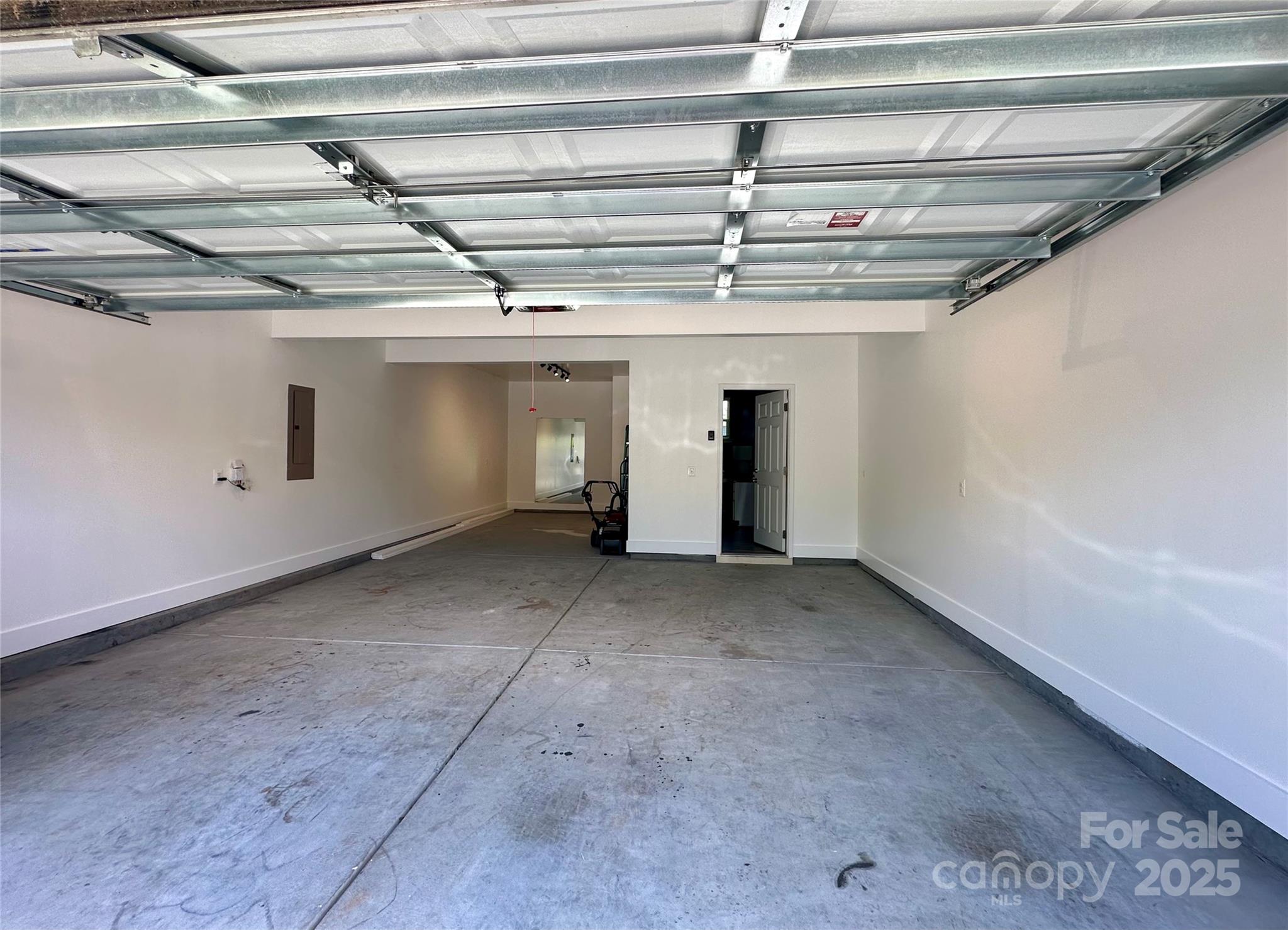 11101 Crane Creek Drive