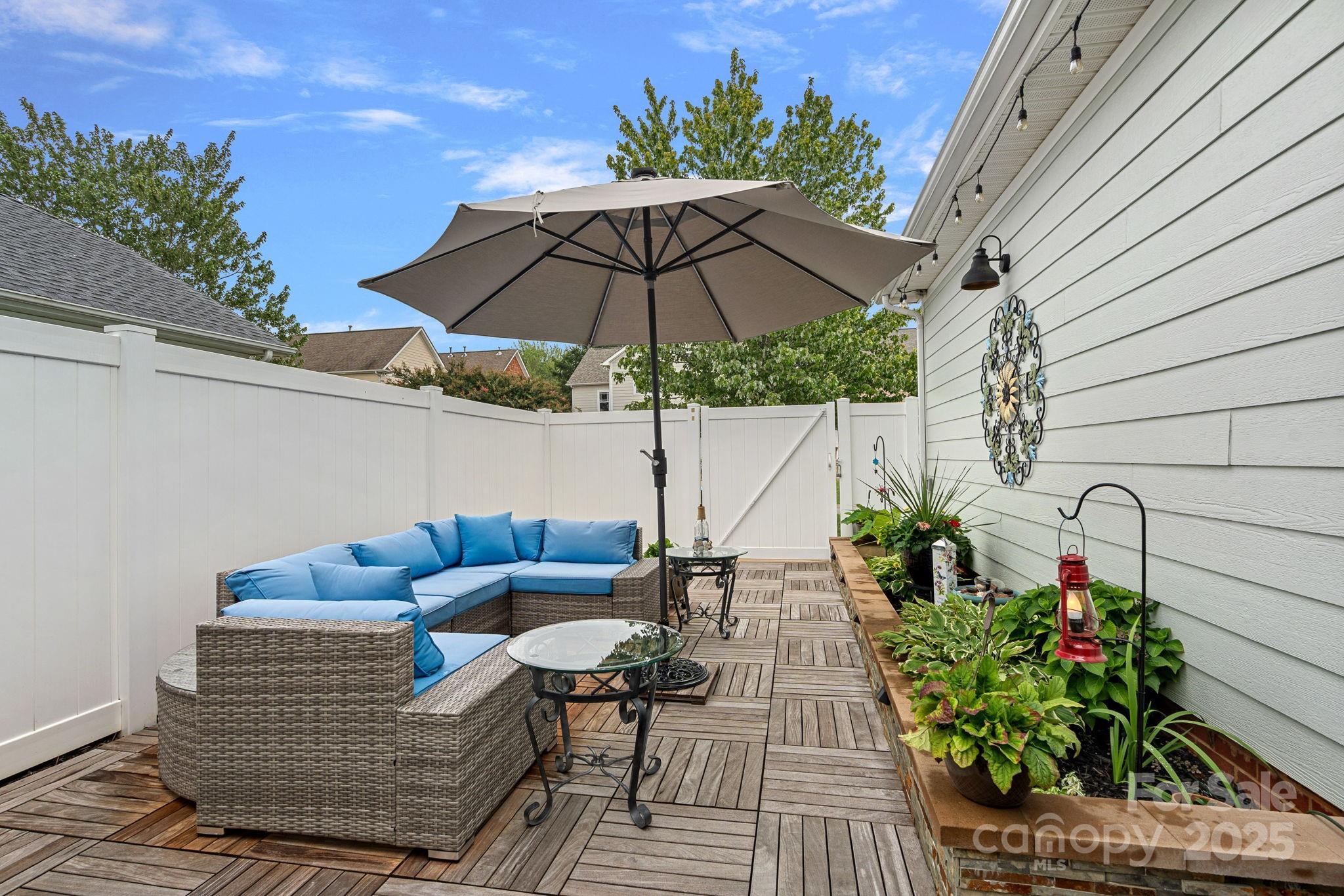1108 Phar Lap Drive