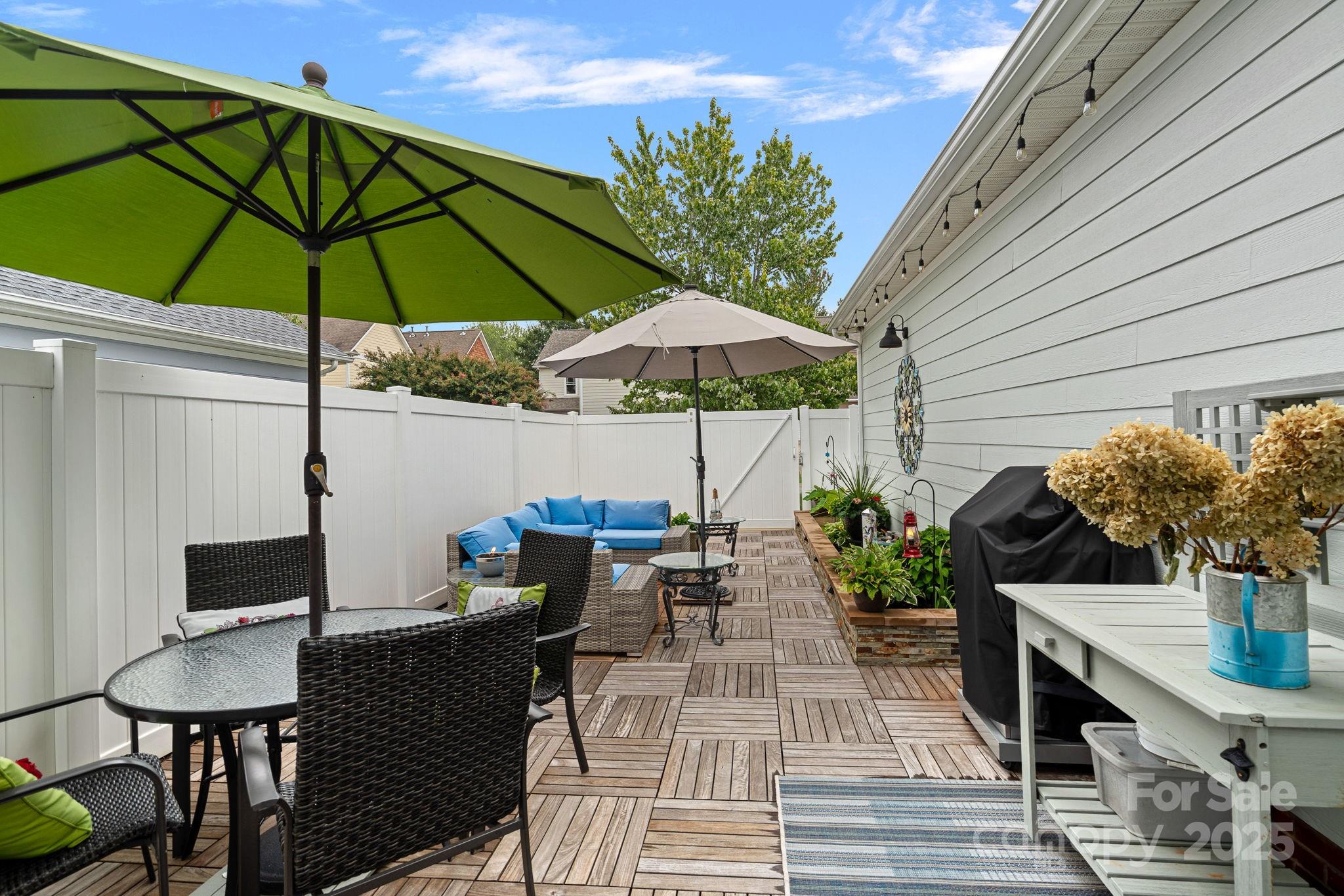 1108 Phar Lap Drive