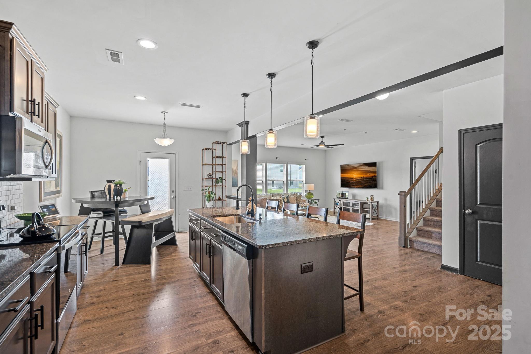 1015 Piney Point Lane