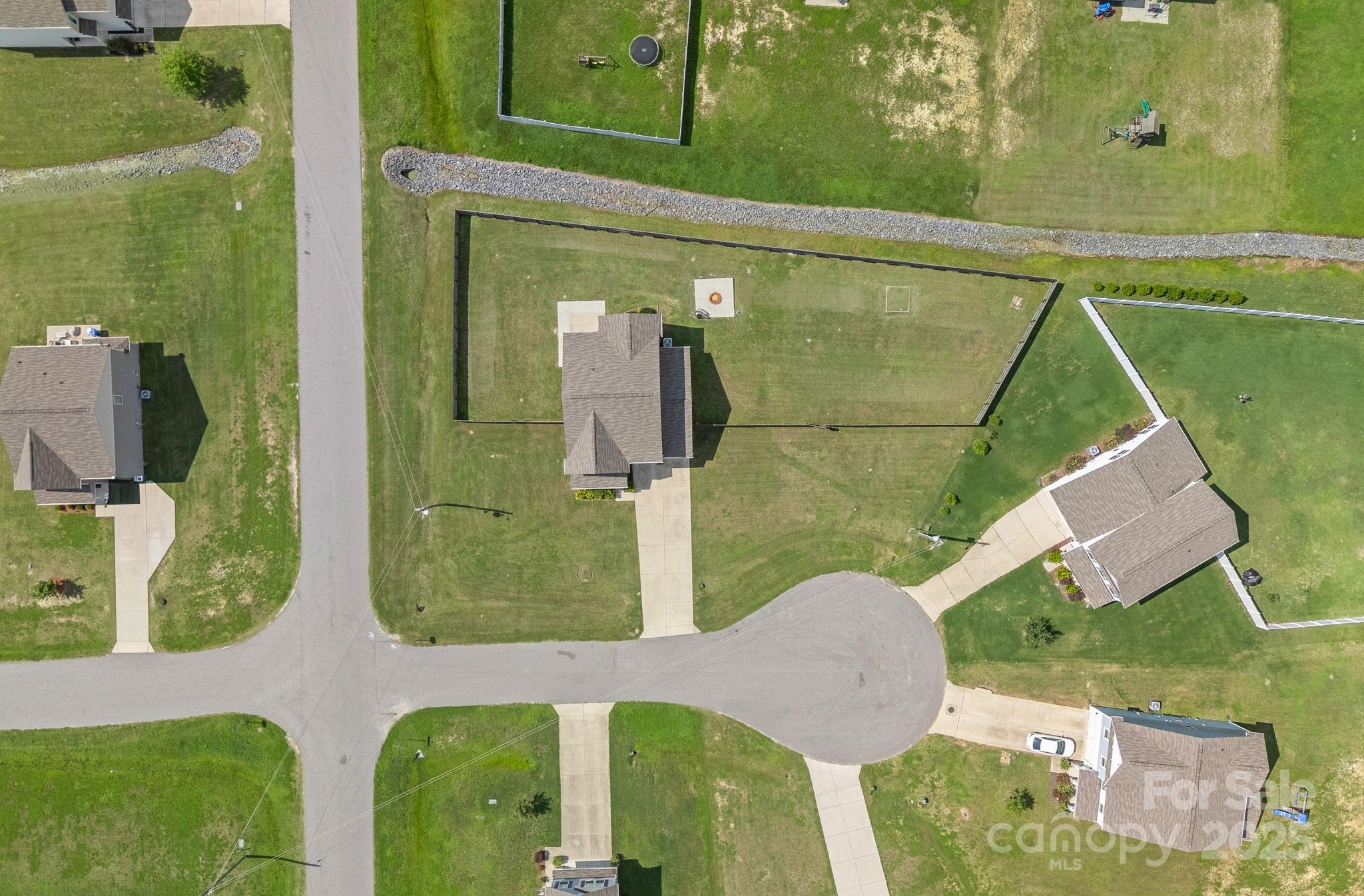 1015 Piney Point Lane