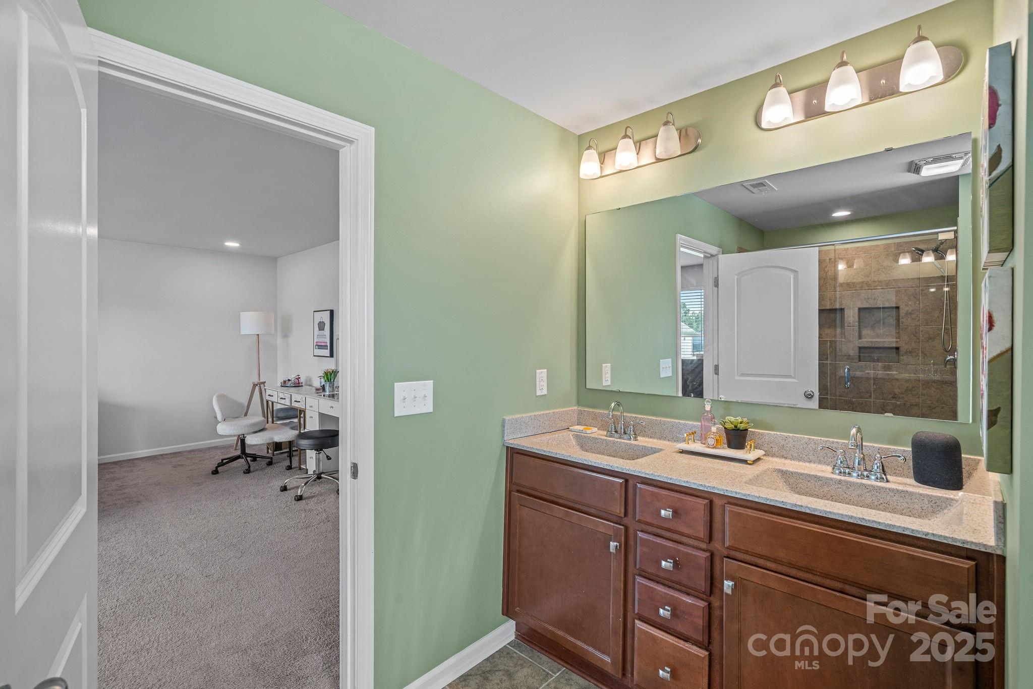 1015 Piney Point Lane