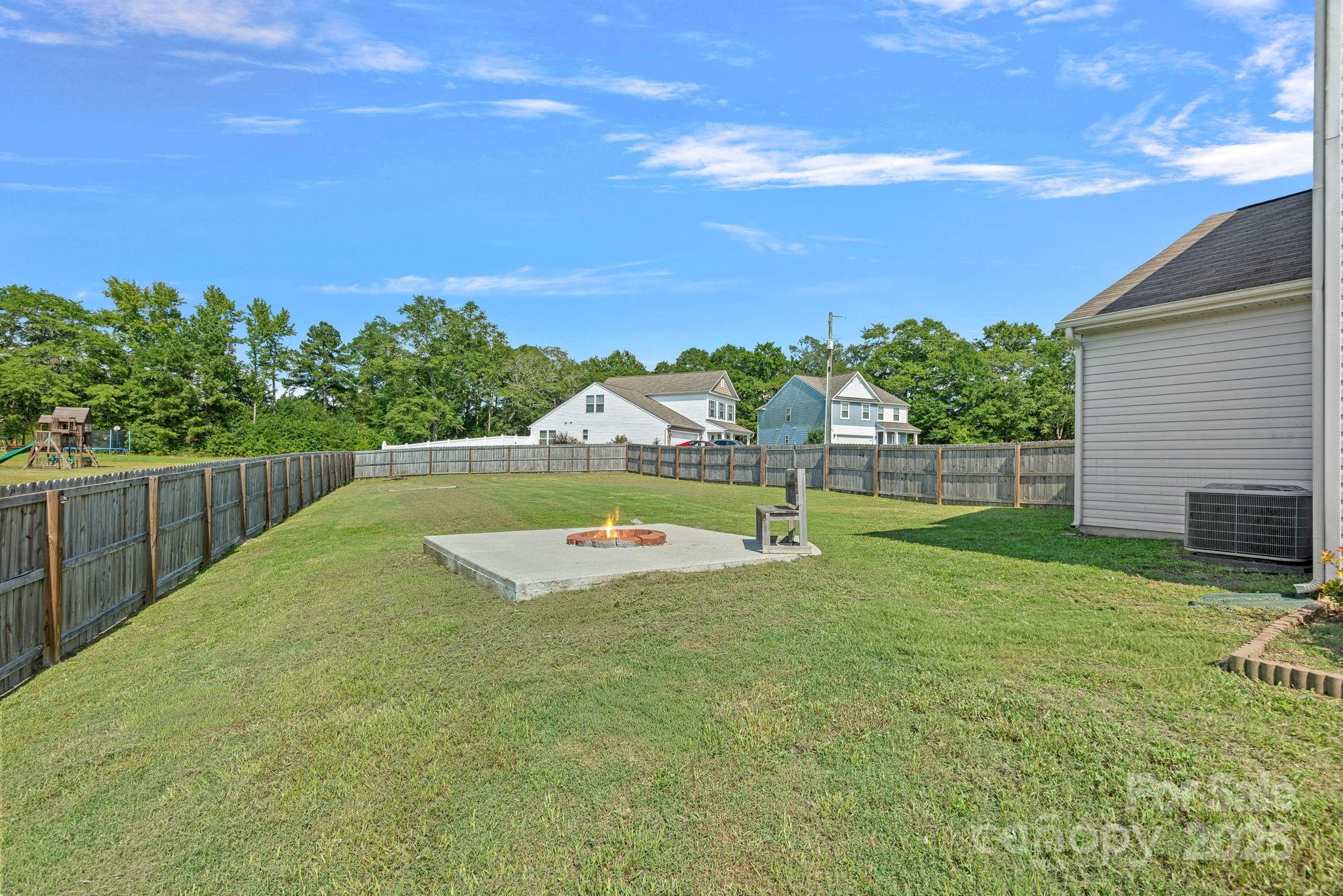 1015 Piney Point Lane