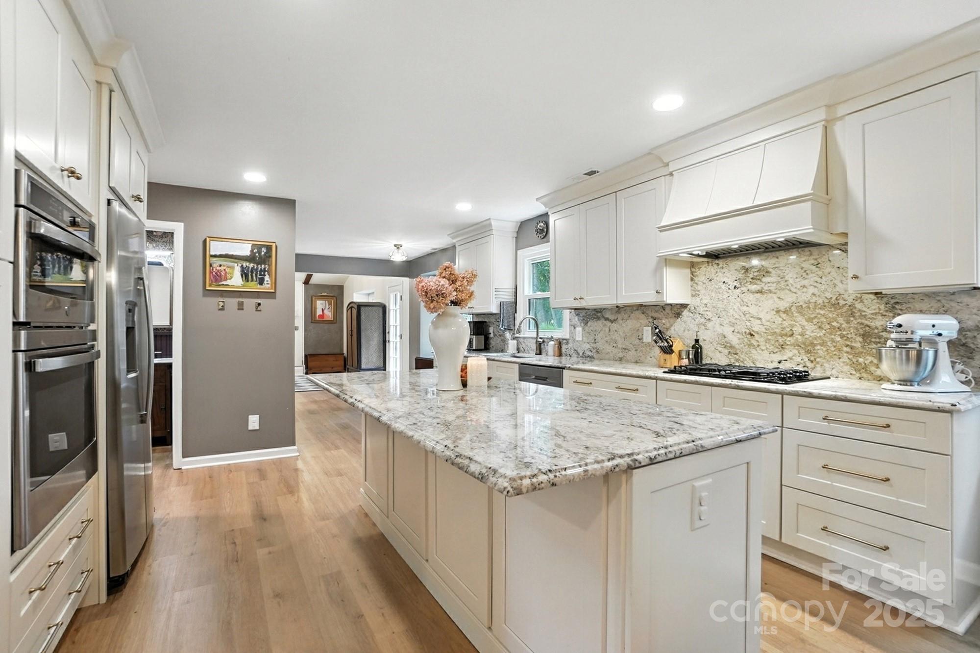 7551 Yellow Pine Court