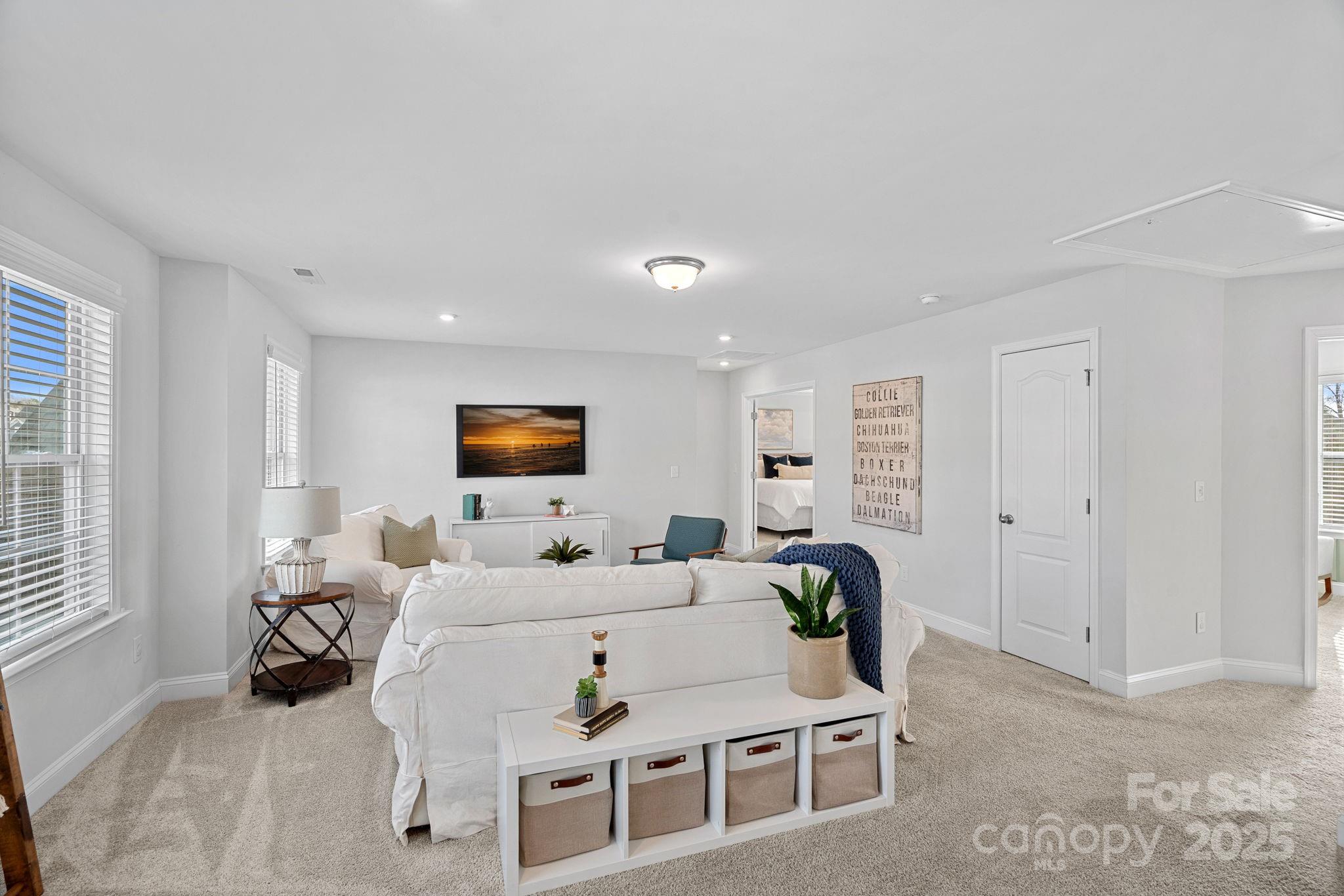 2253 Masons Bend Drive