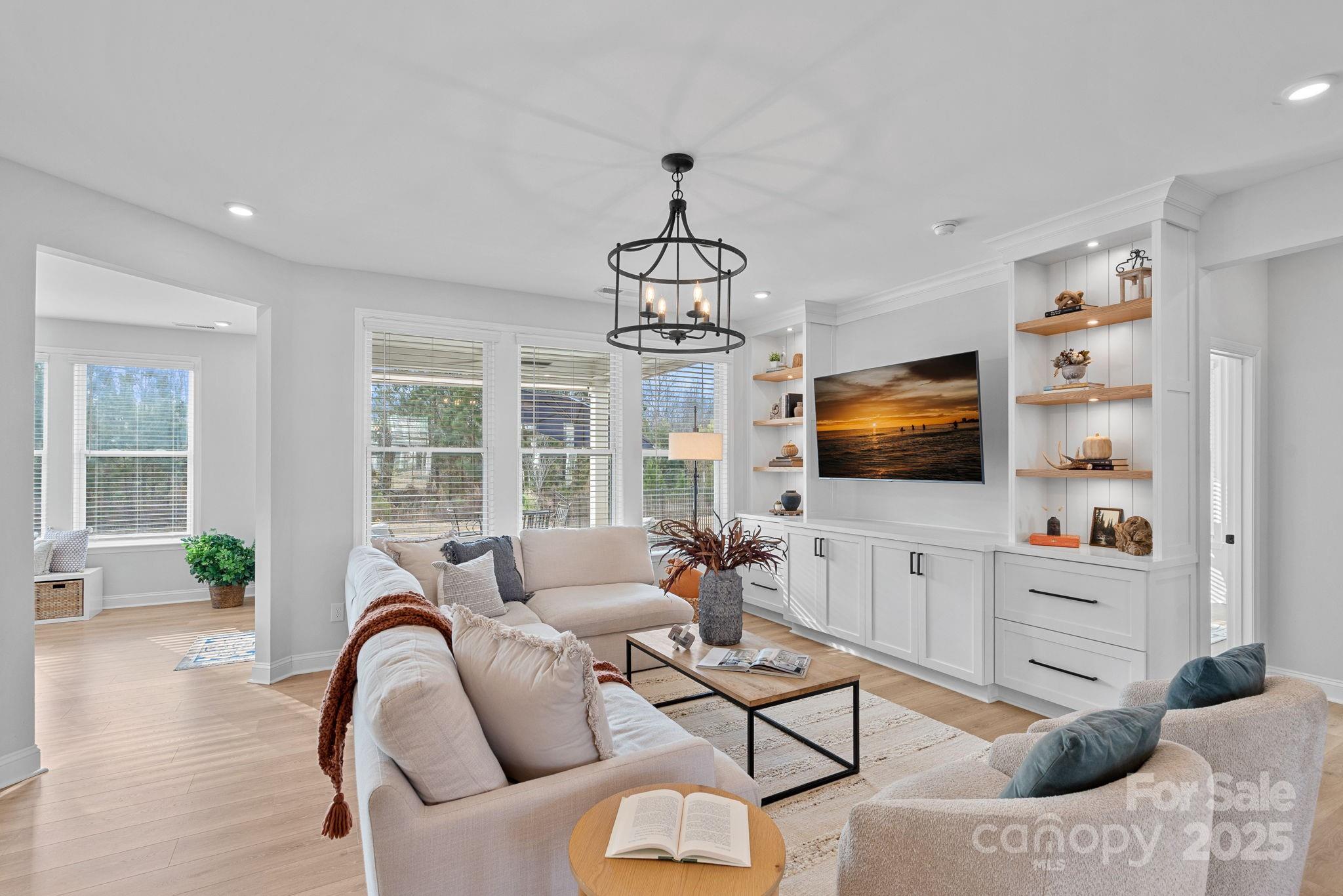 2253 Masons Bend Drive