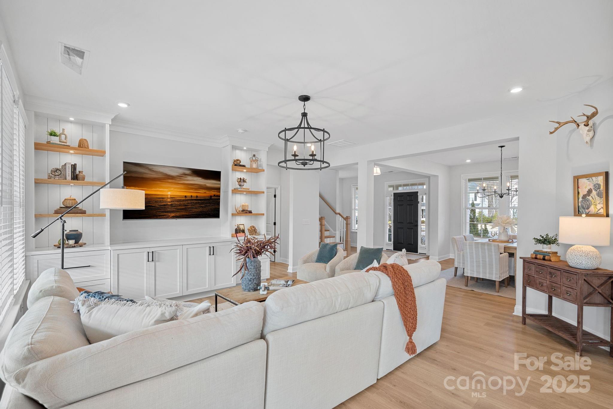 2253 Masons Bend Drive