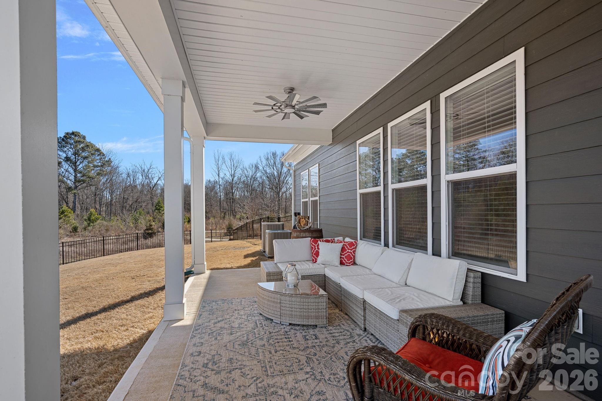 406 Portrait Way