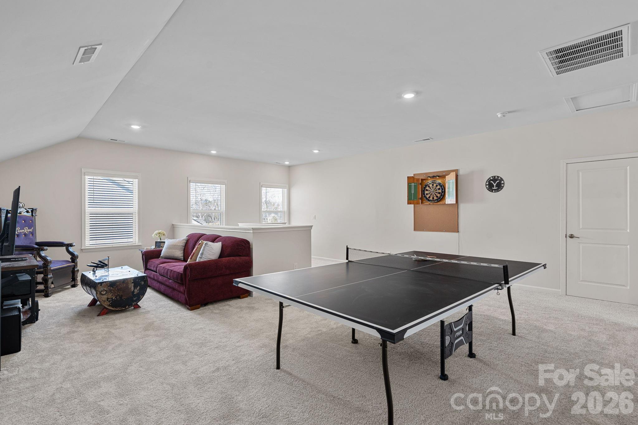 406 Portrait Way