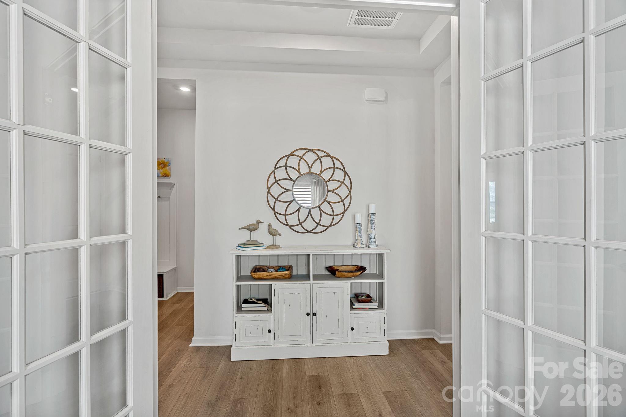 406 Portrait Way