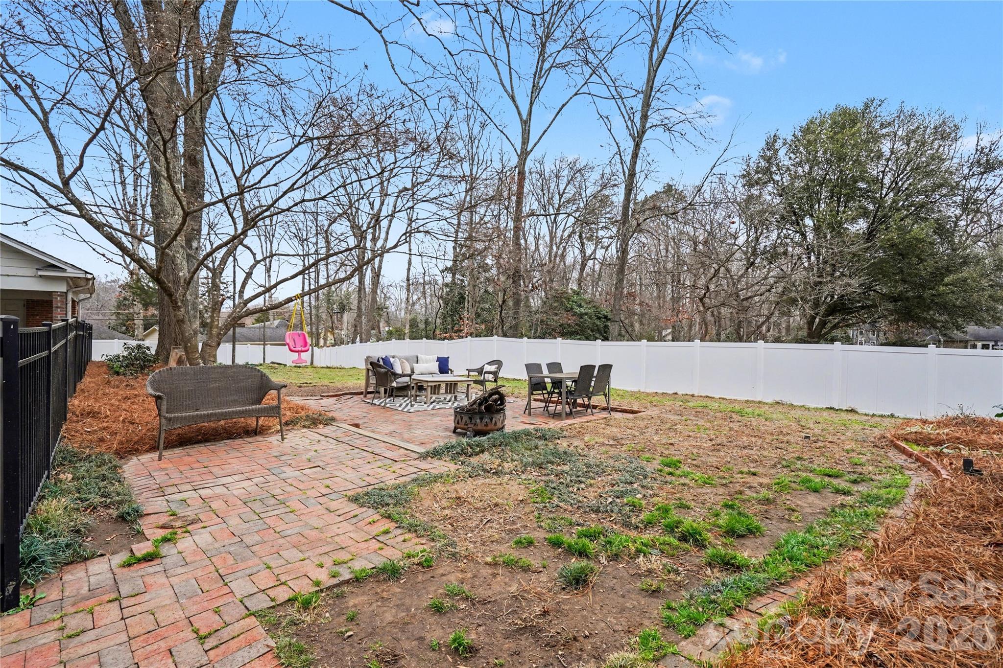 819 Ashmeade Road