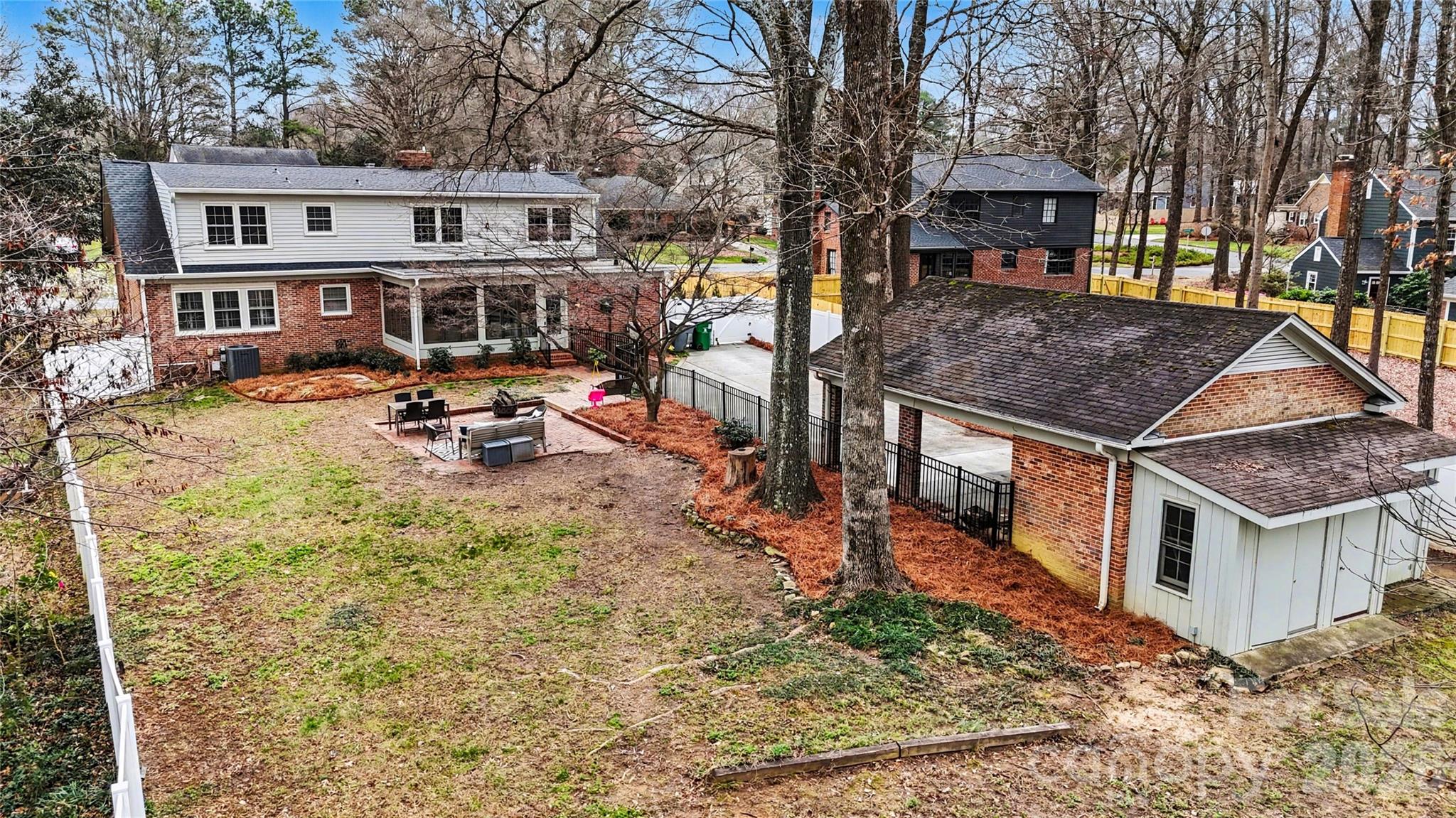 819 Ashmeade Road