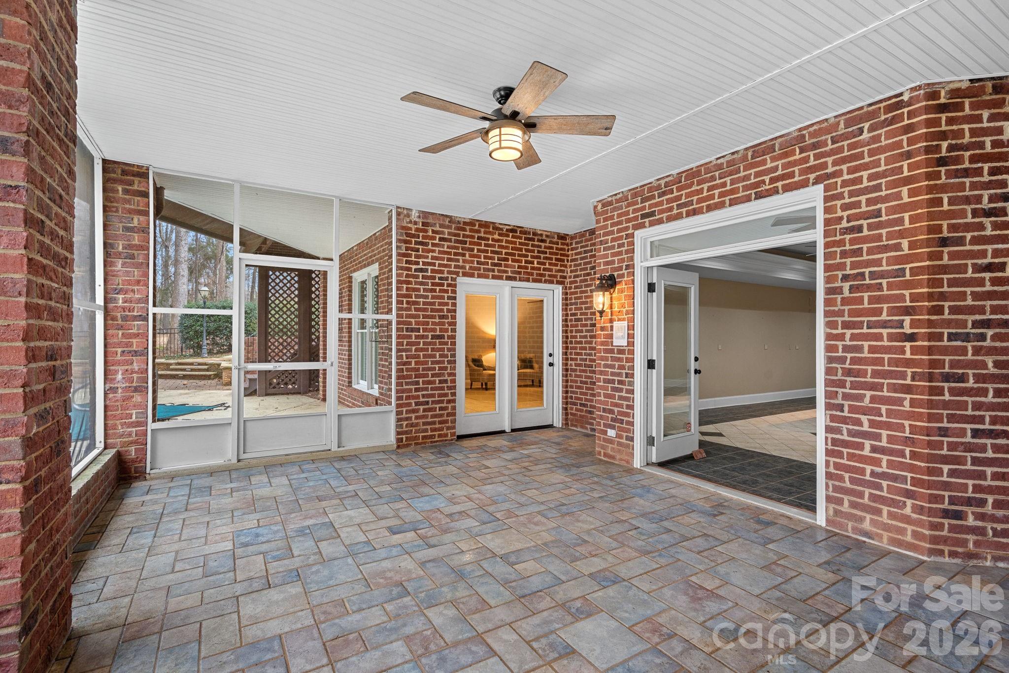 1317 Longleaf Court