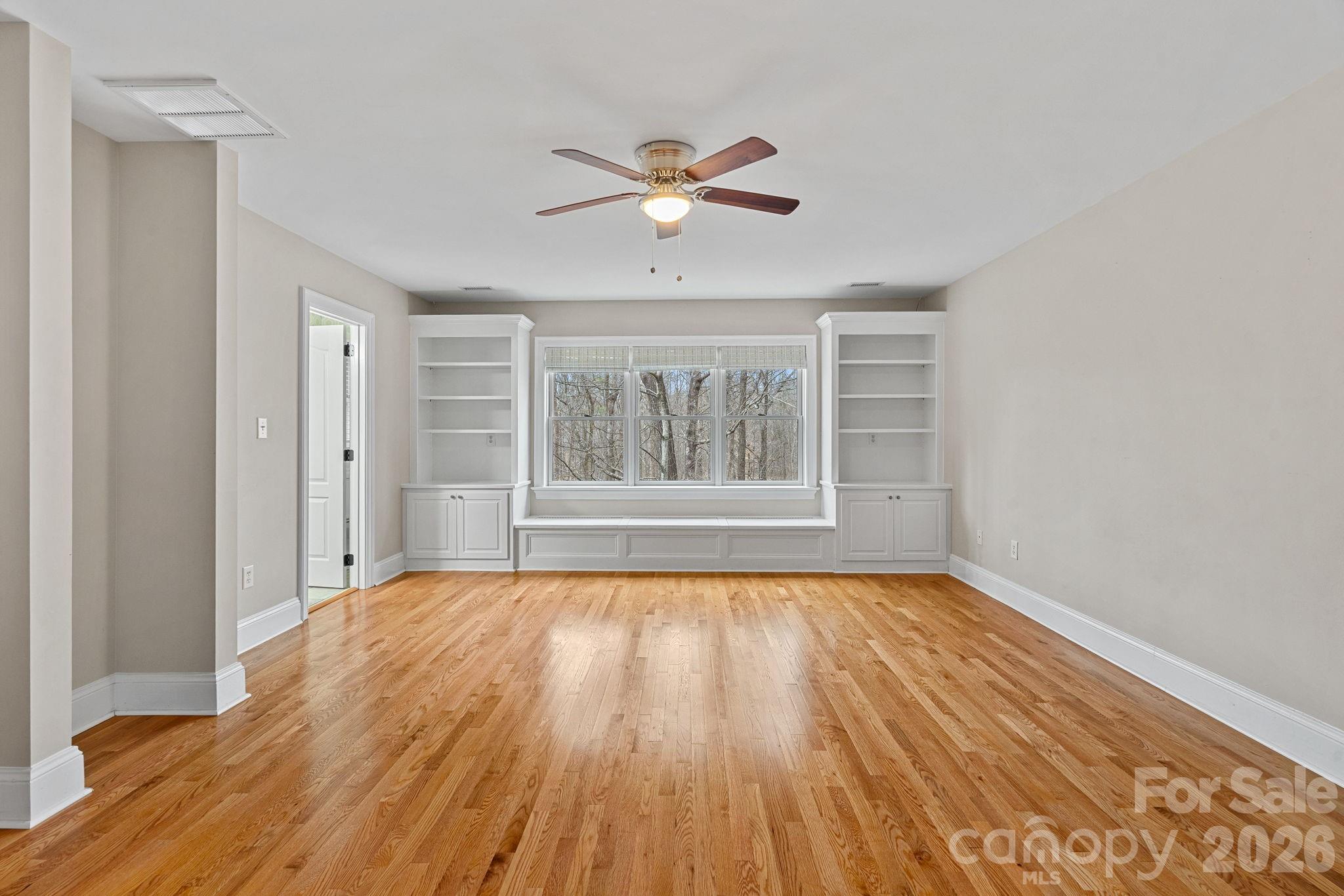 1317 Longleaf Court