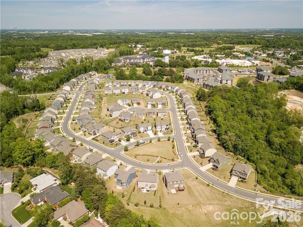 226 Hawks Creek Parkway