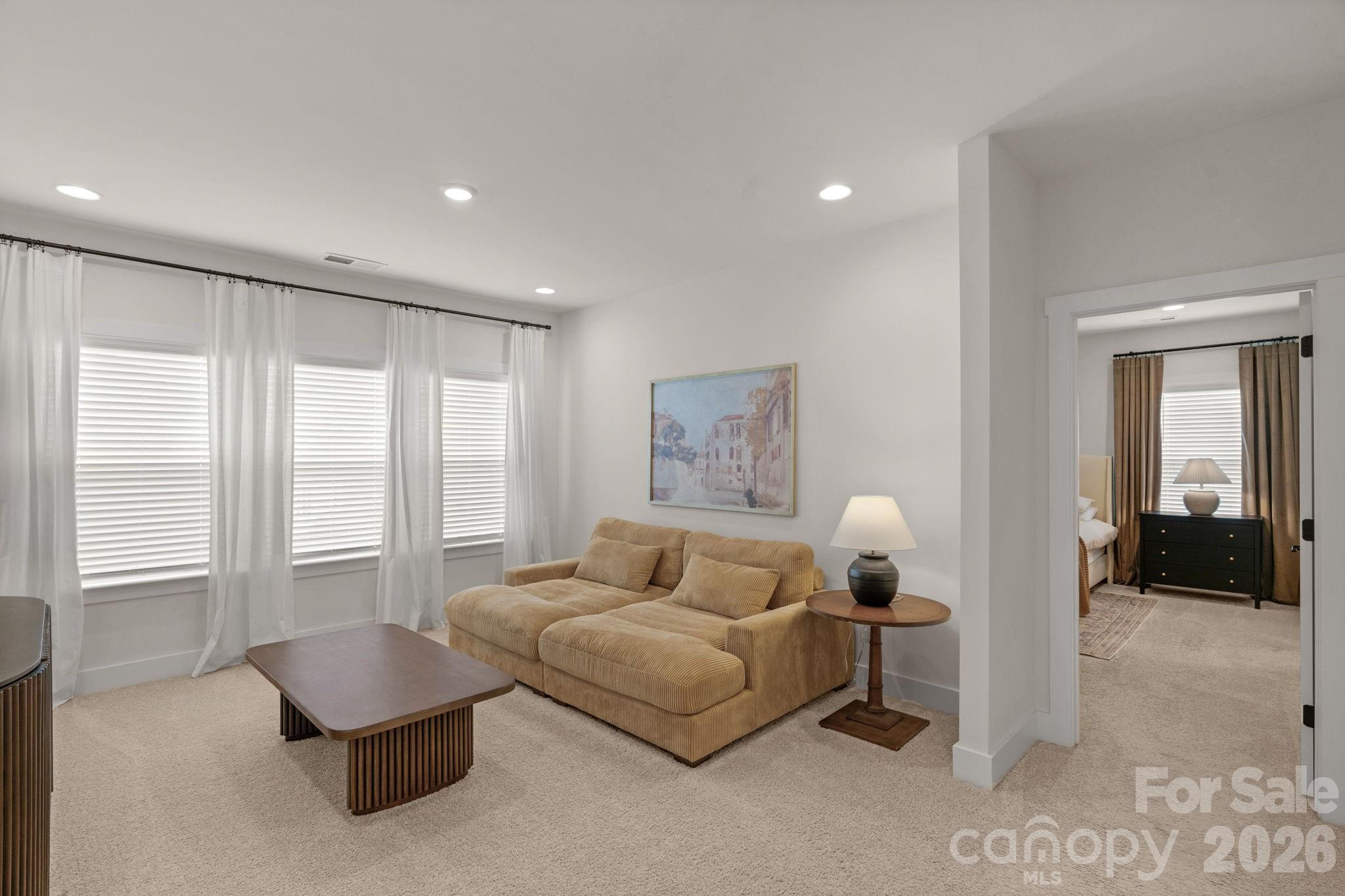 4053 Charlton Road