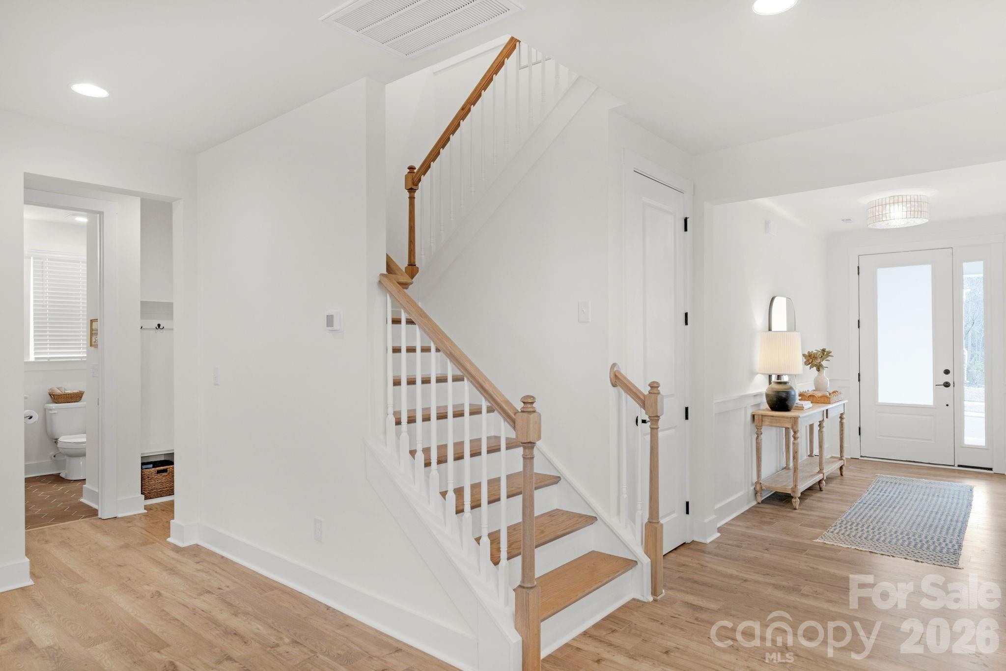 4053 Charlton Road