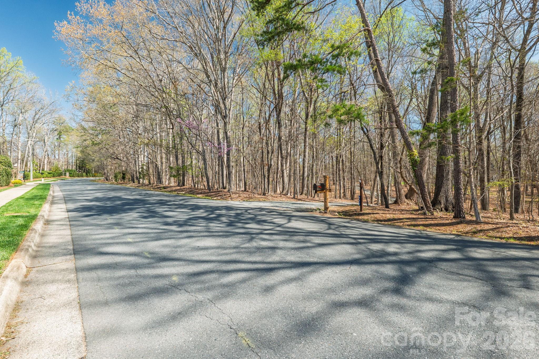 801 Reverdy Lane