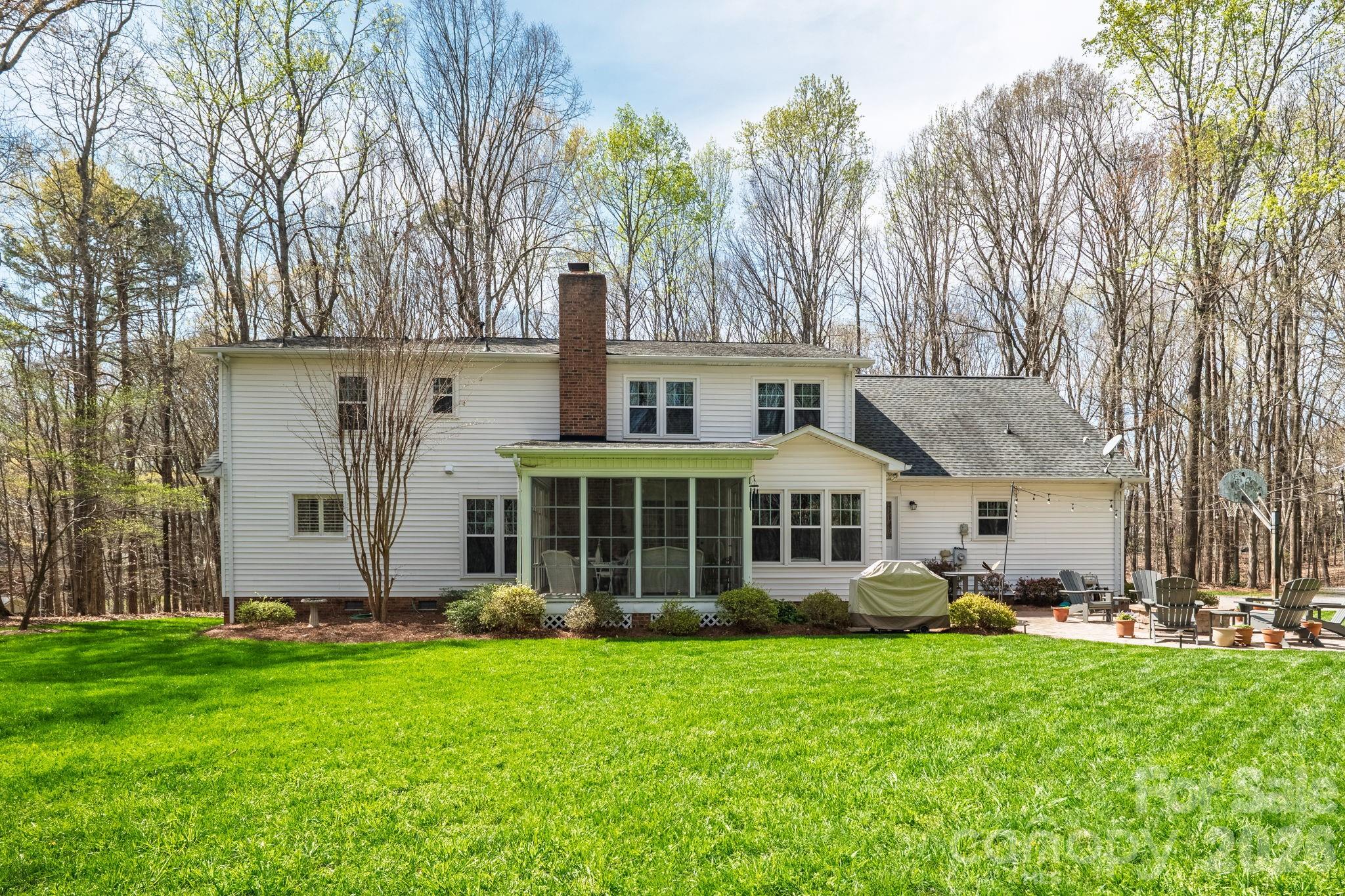 801 Reverdy Lane