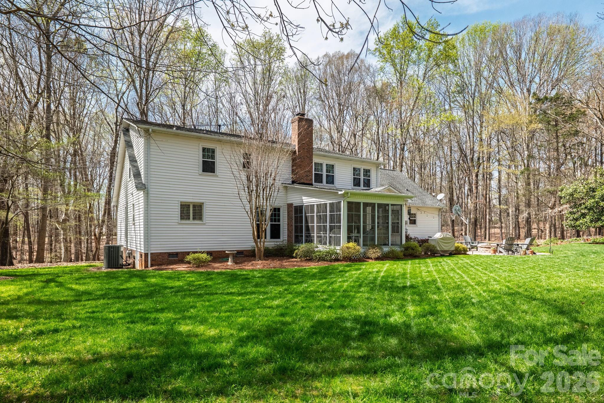 801 Reverdy Lane