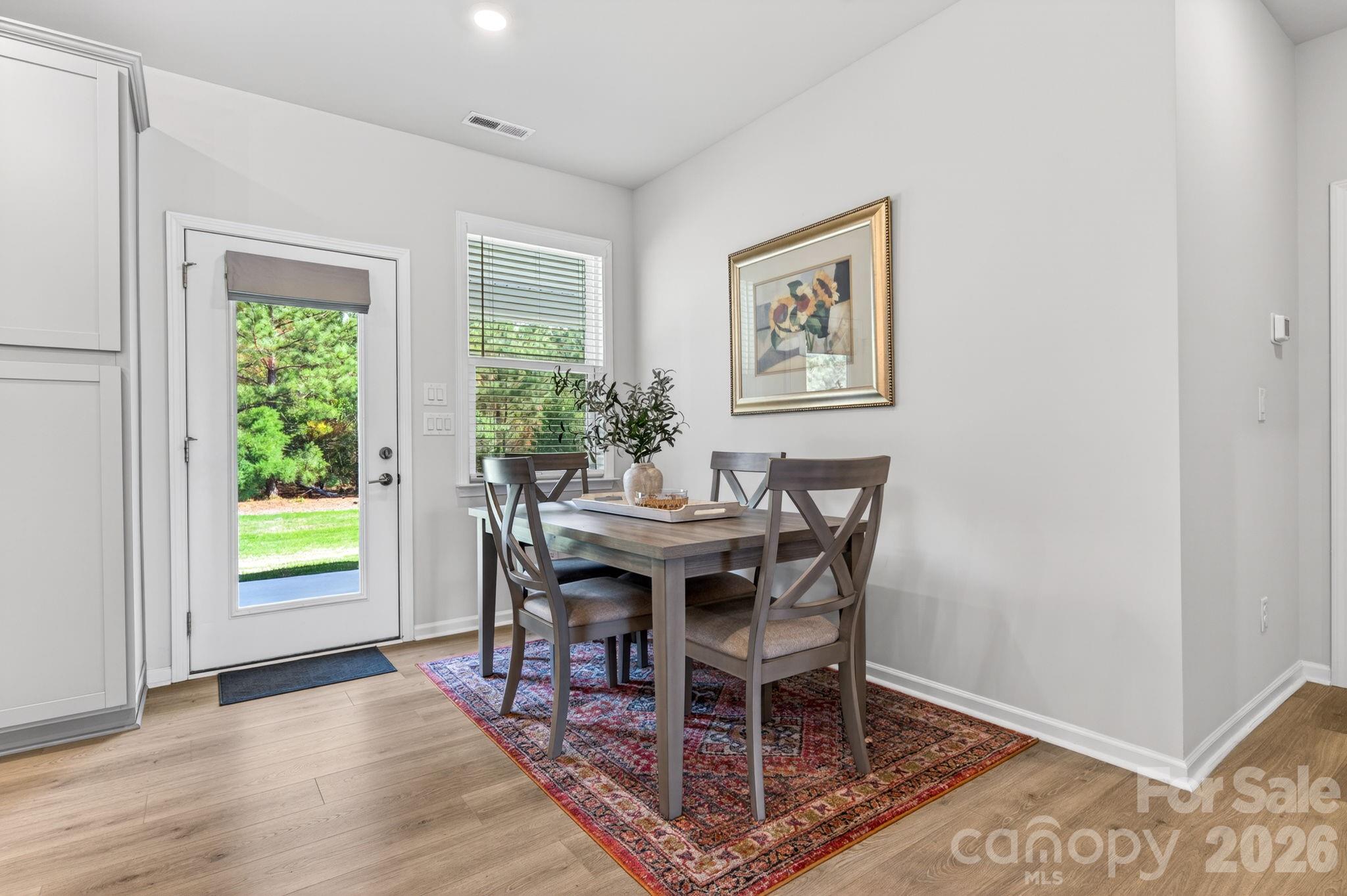252 Portrait Way