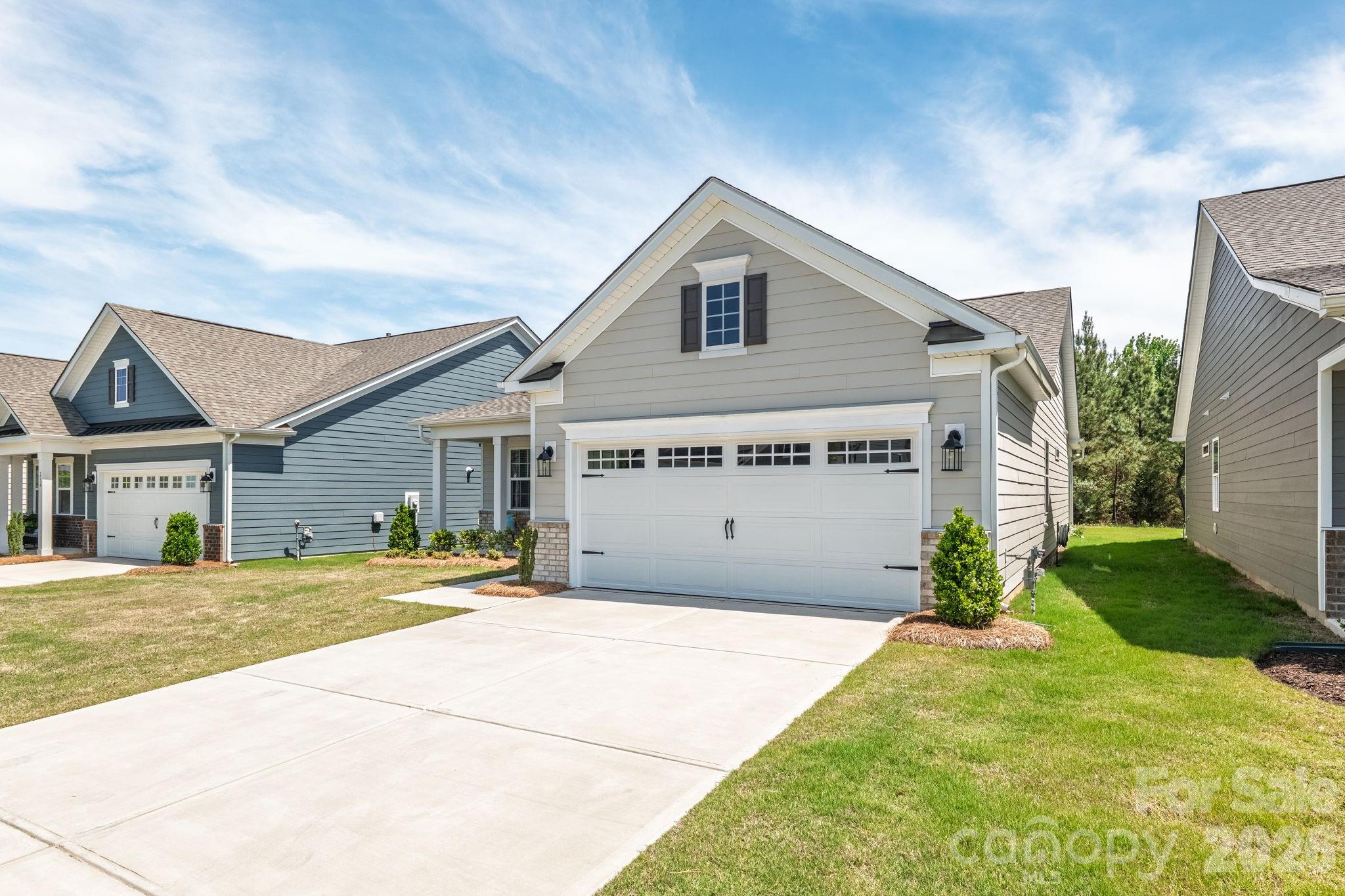 252 Portrait Way