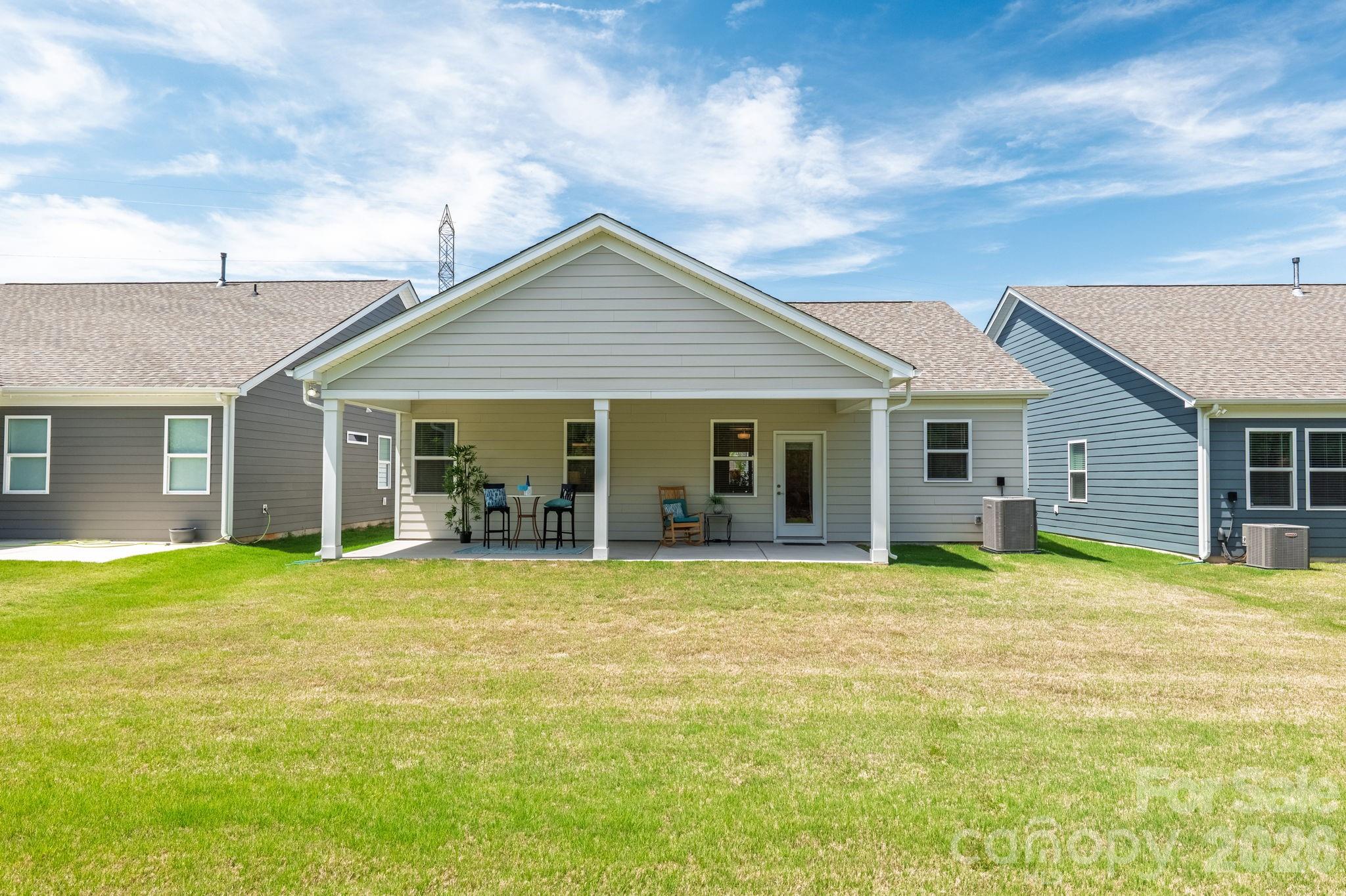 252 Portrait Way