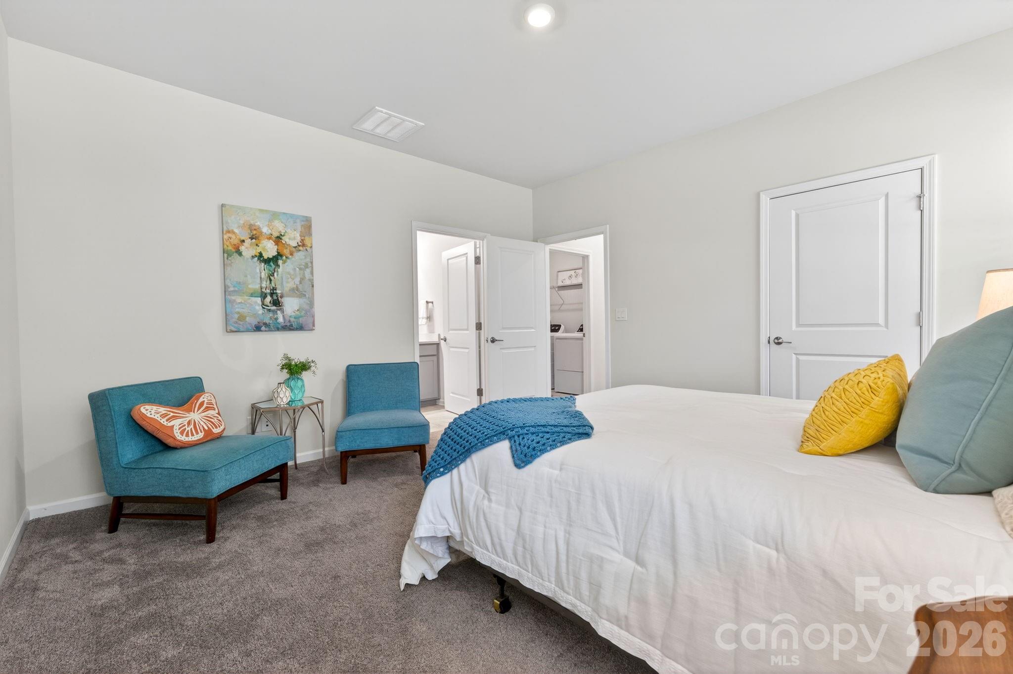 252 Portrait Way