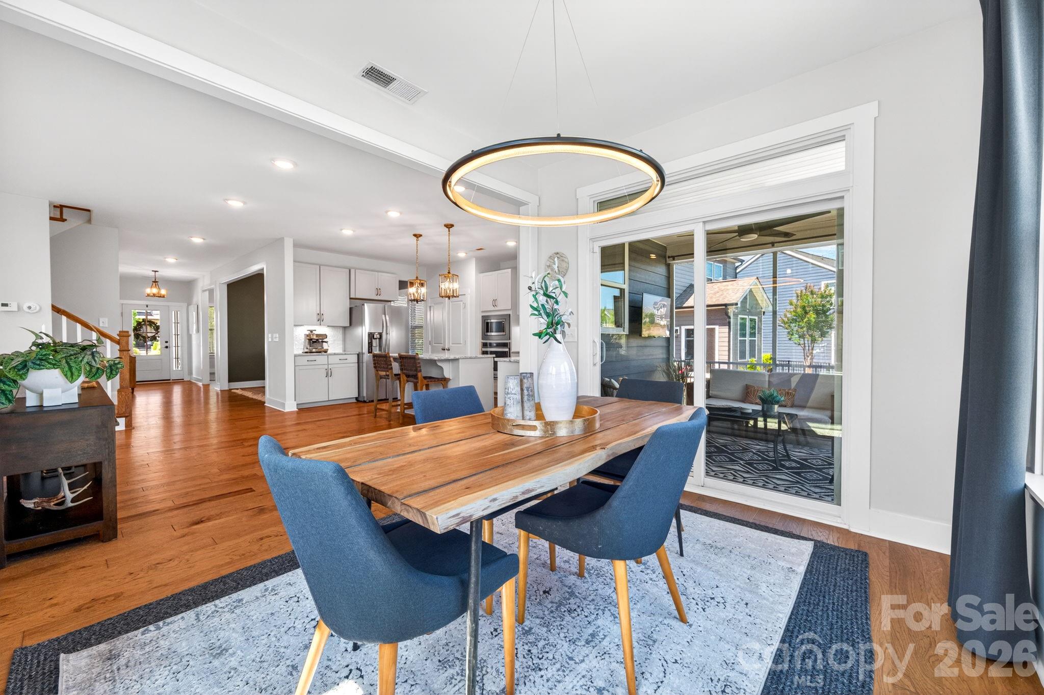 6271 Six String Court