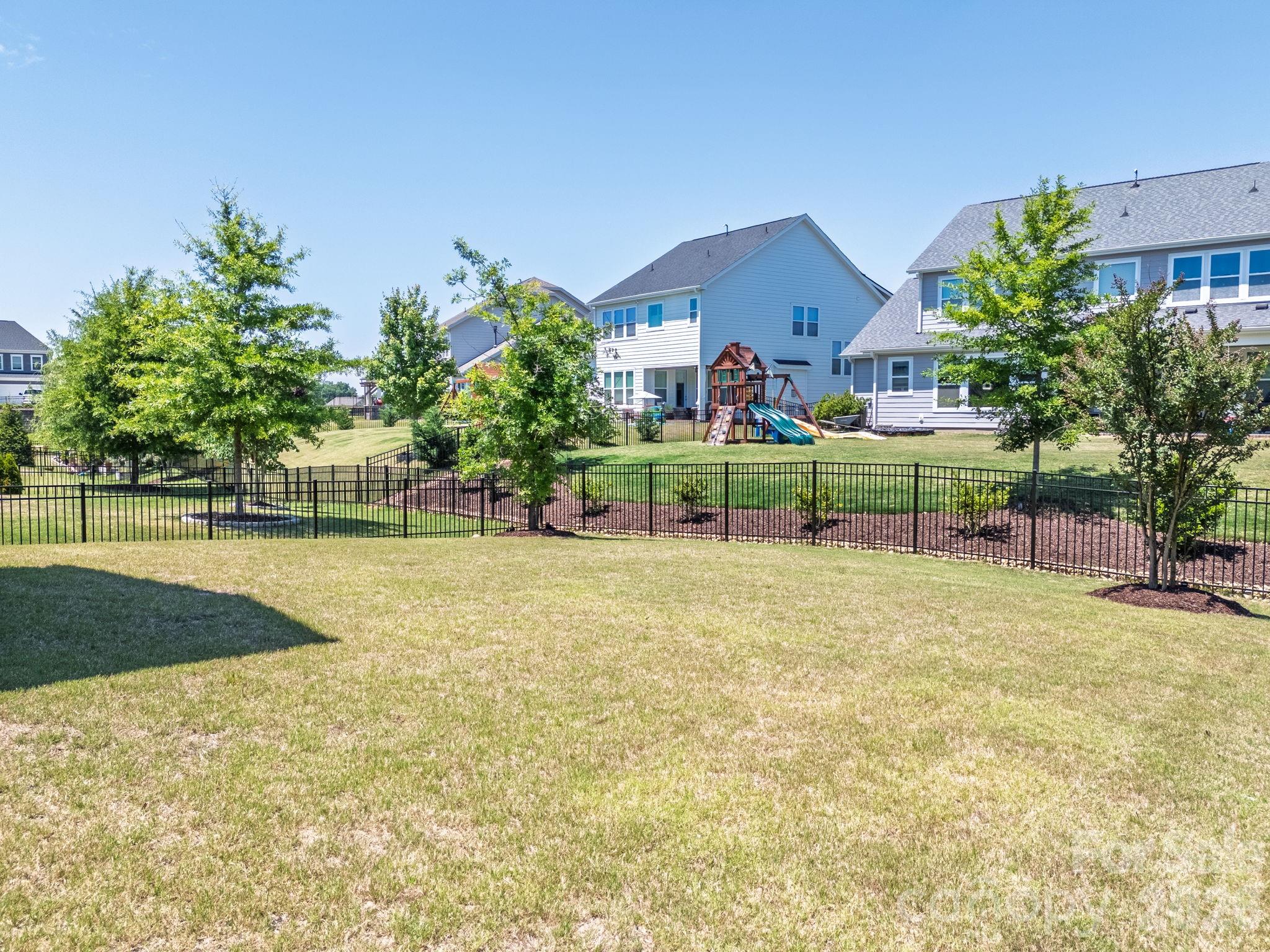 6271 Six String Court