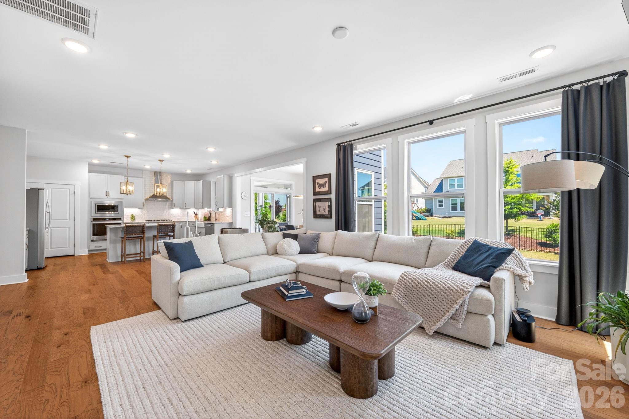 6271 Six String Court