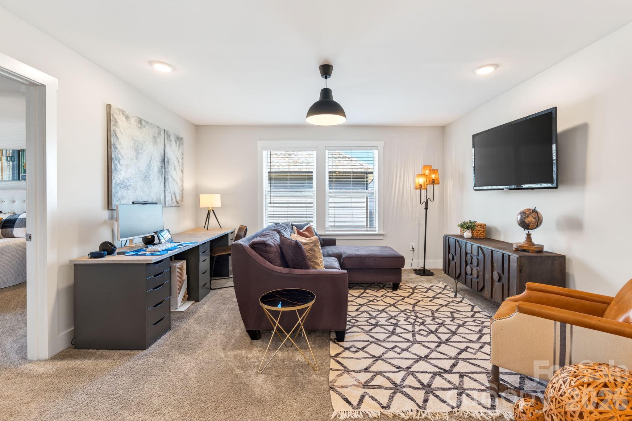 6271 Six String Court