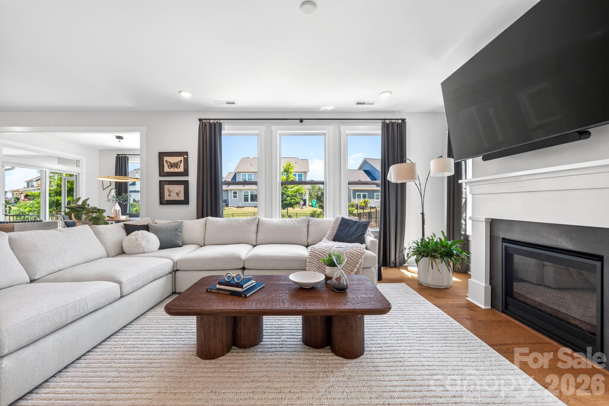 6271 Six String Court