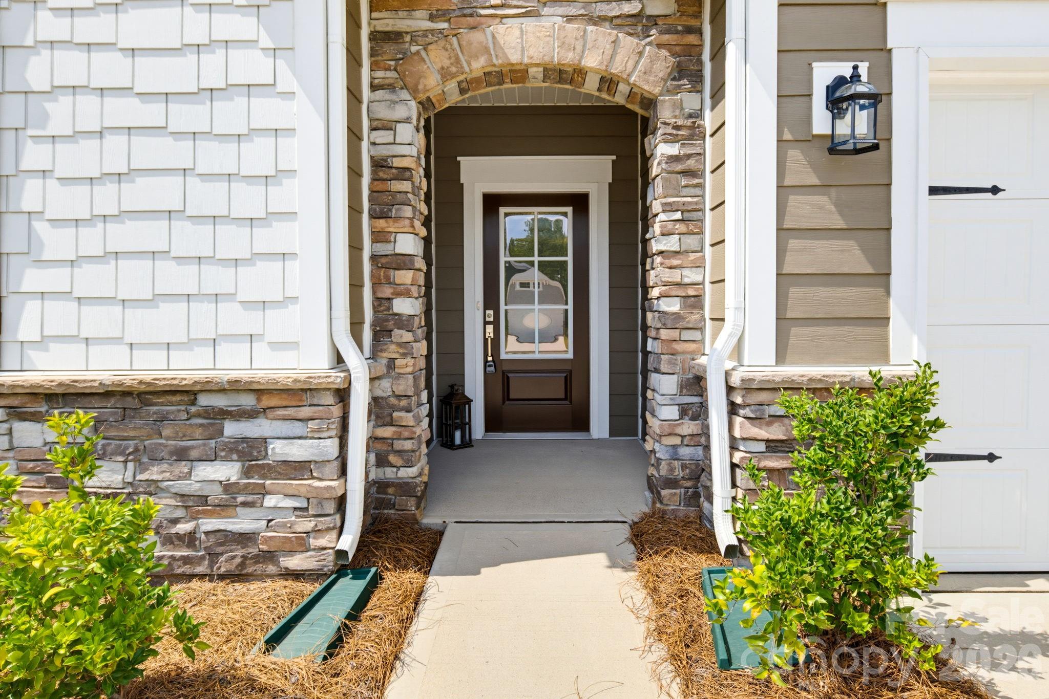3322 Amarillo Court