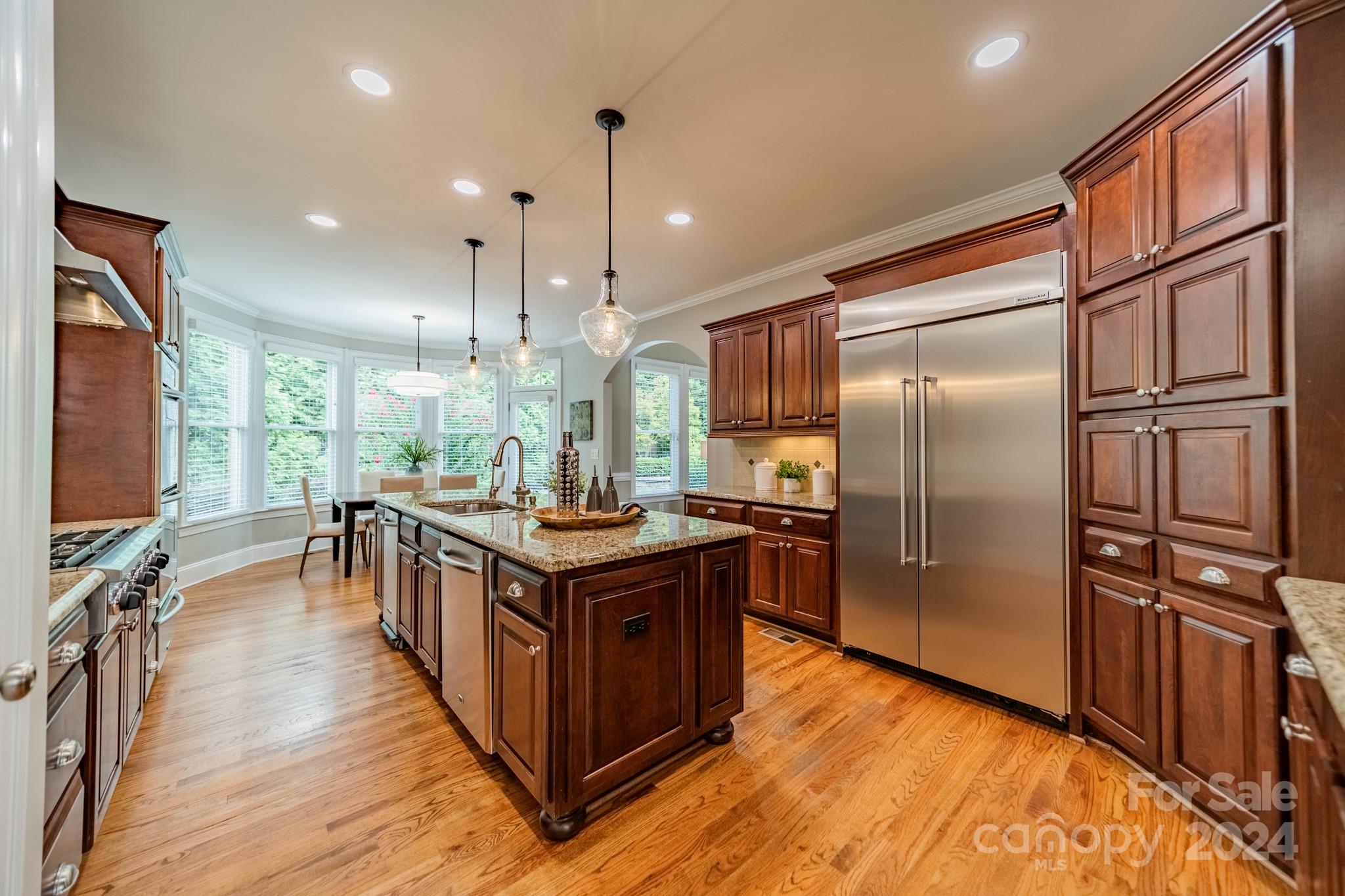 1006 Russet Glen Lane