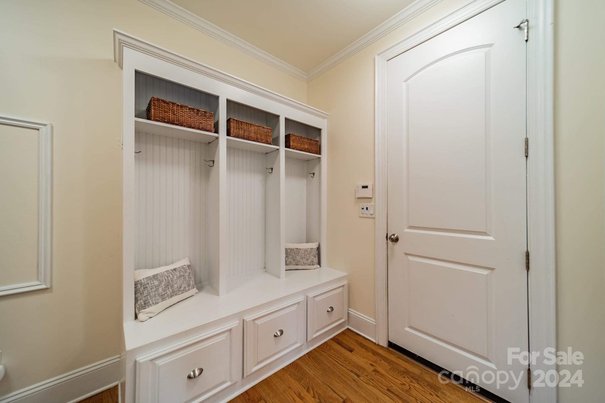 1006 Russet Glen Lane