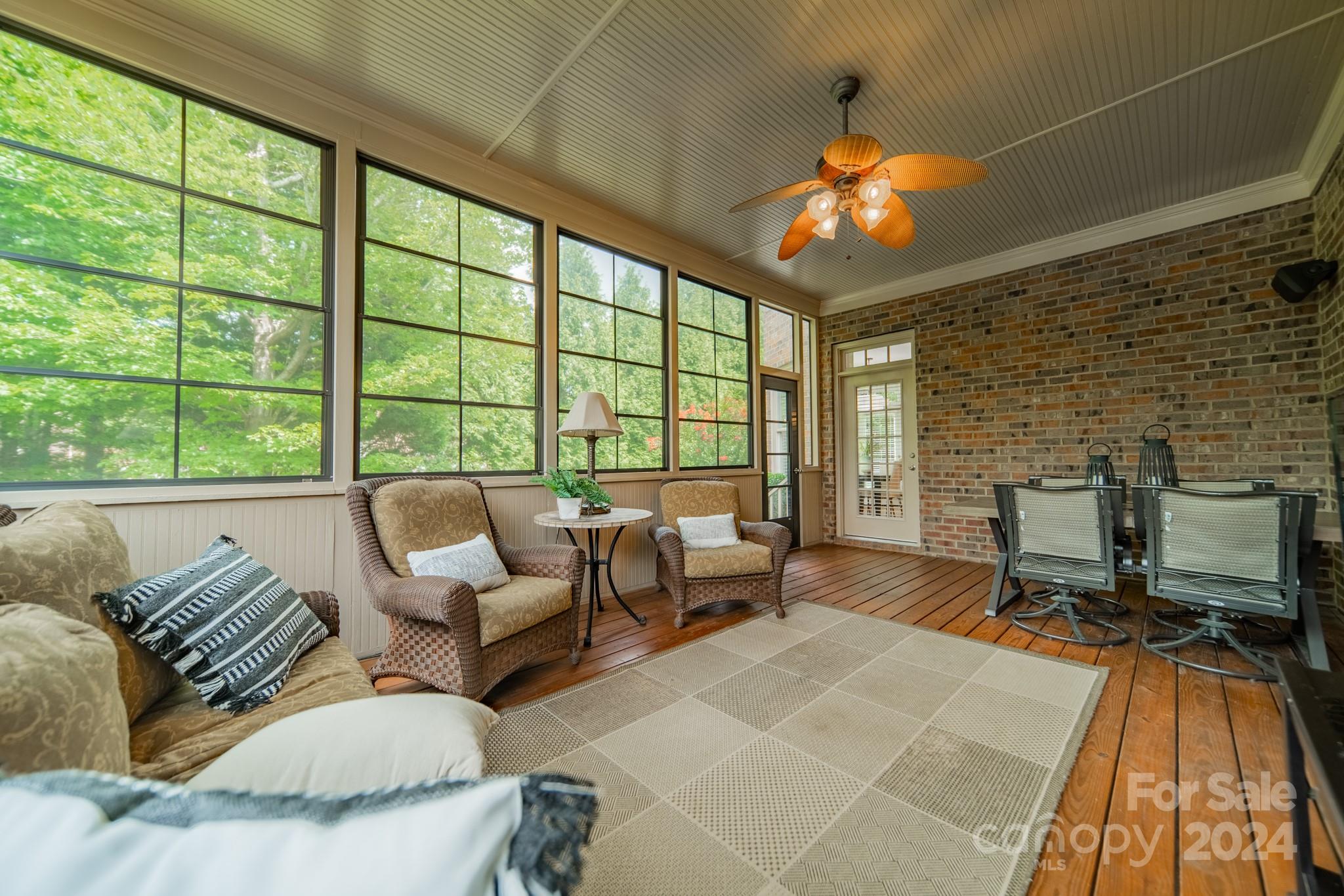 1006 Russet Glen Lane