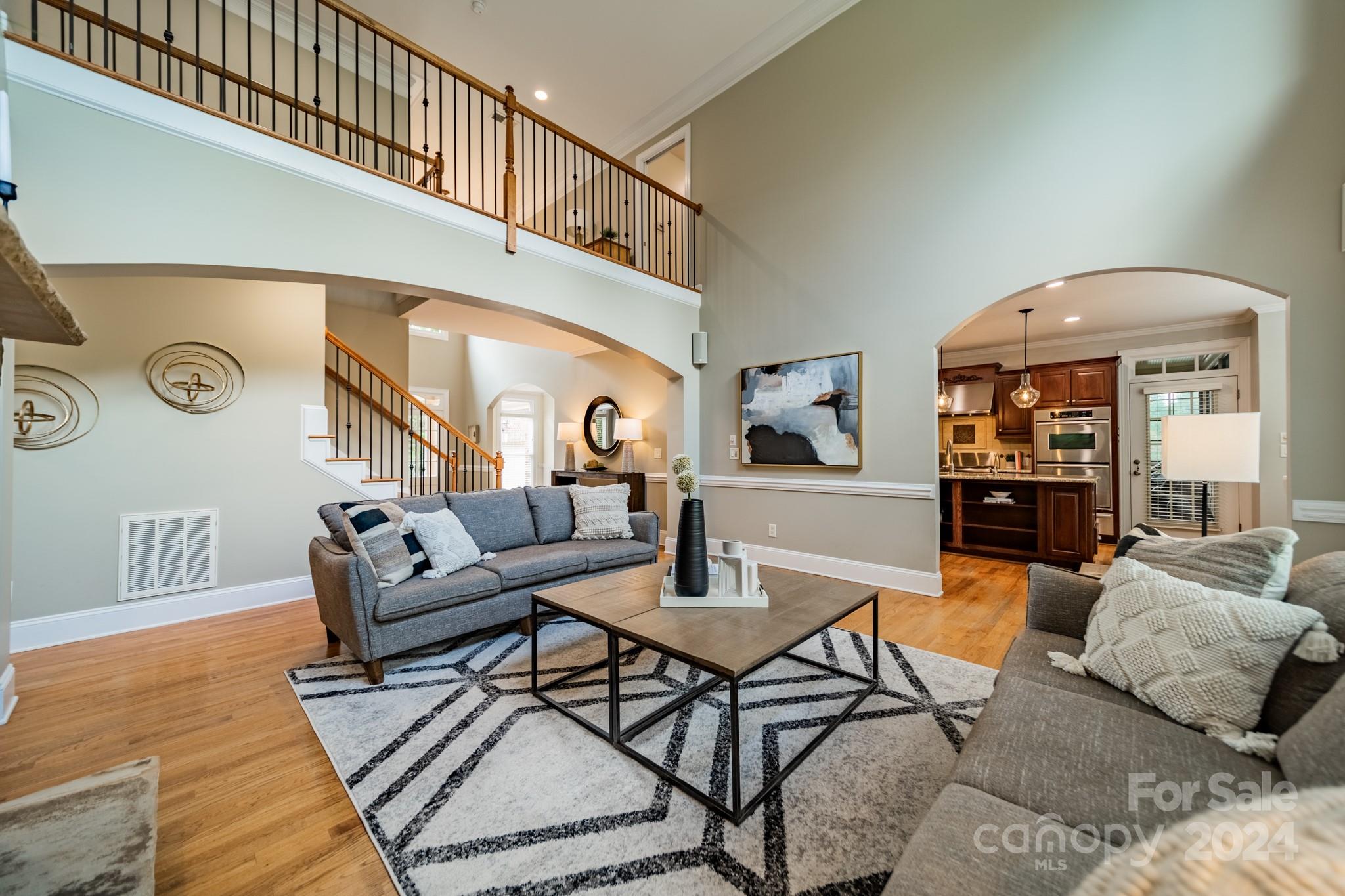 1006 Russet Glen Lane