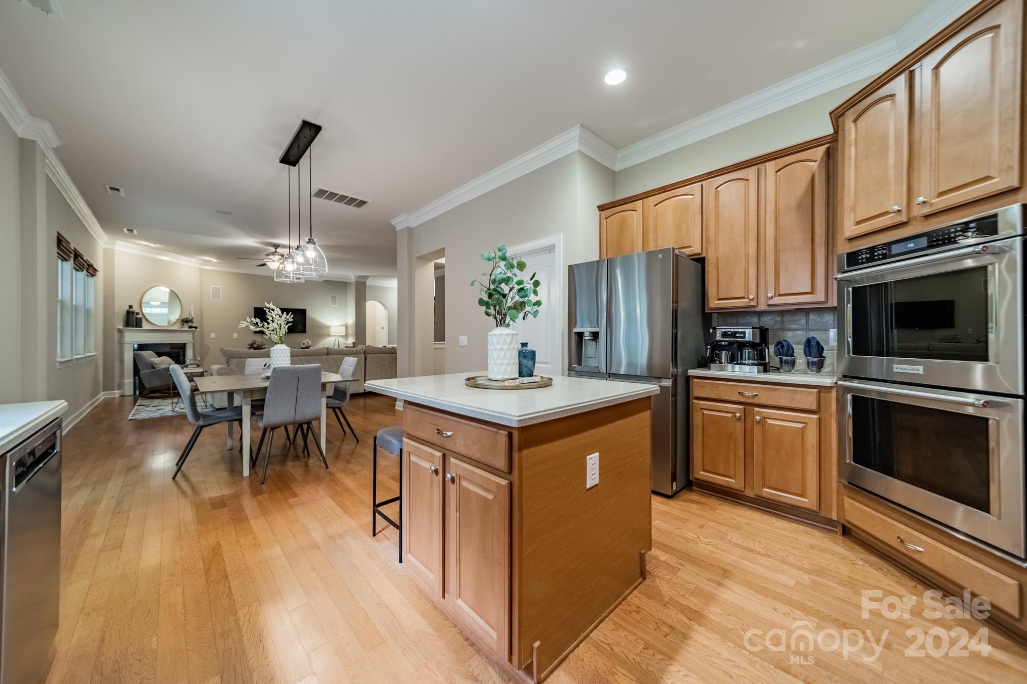 424 Ranelagh Drive