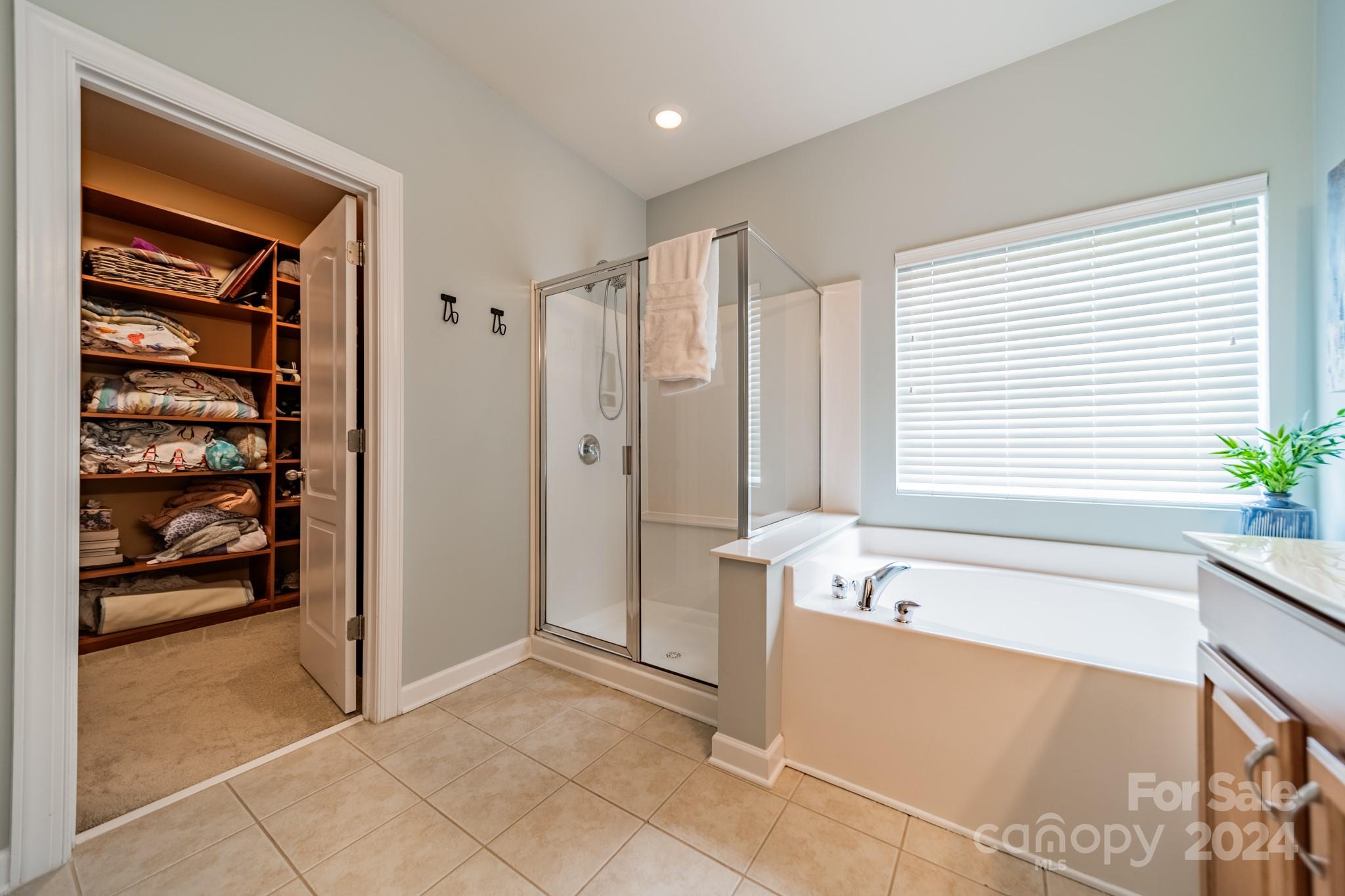 424 Ranelagh Drive