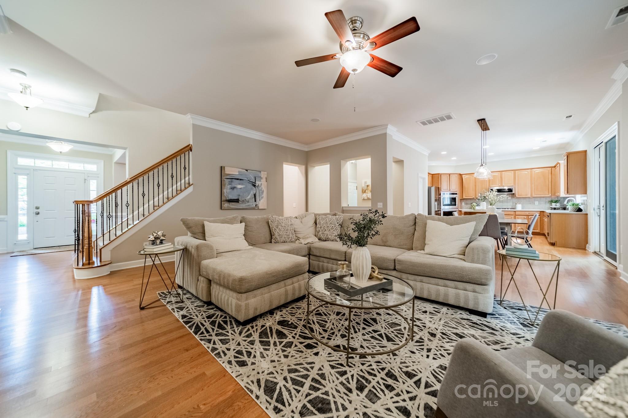 424 Ranelagh Drive