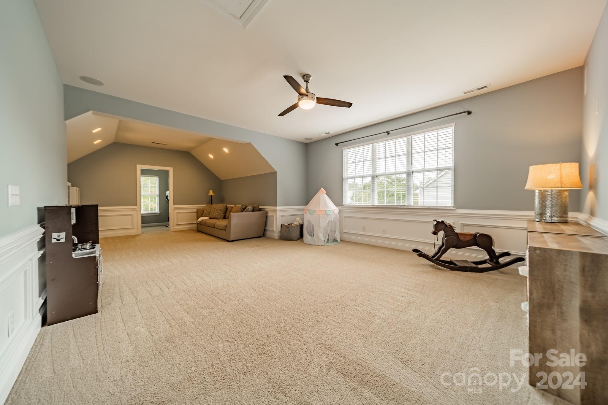424 Ranelagh Drive