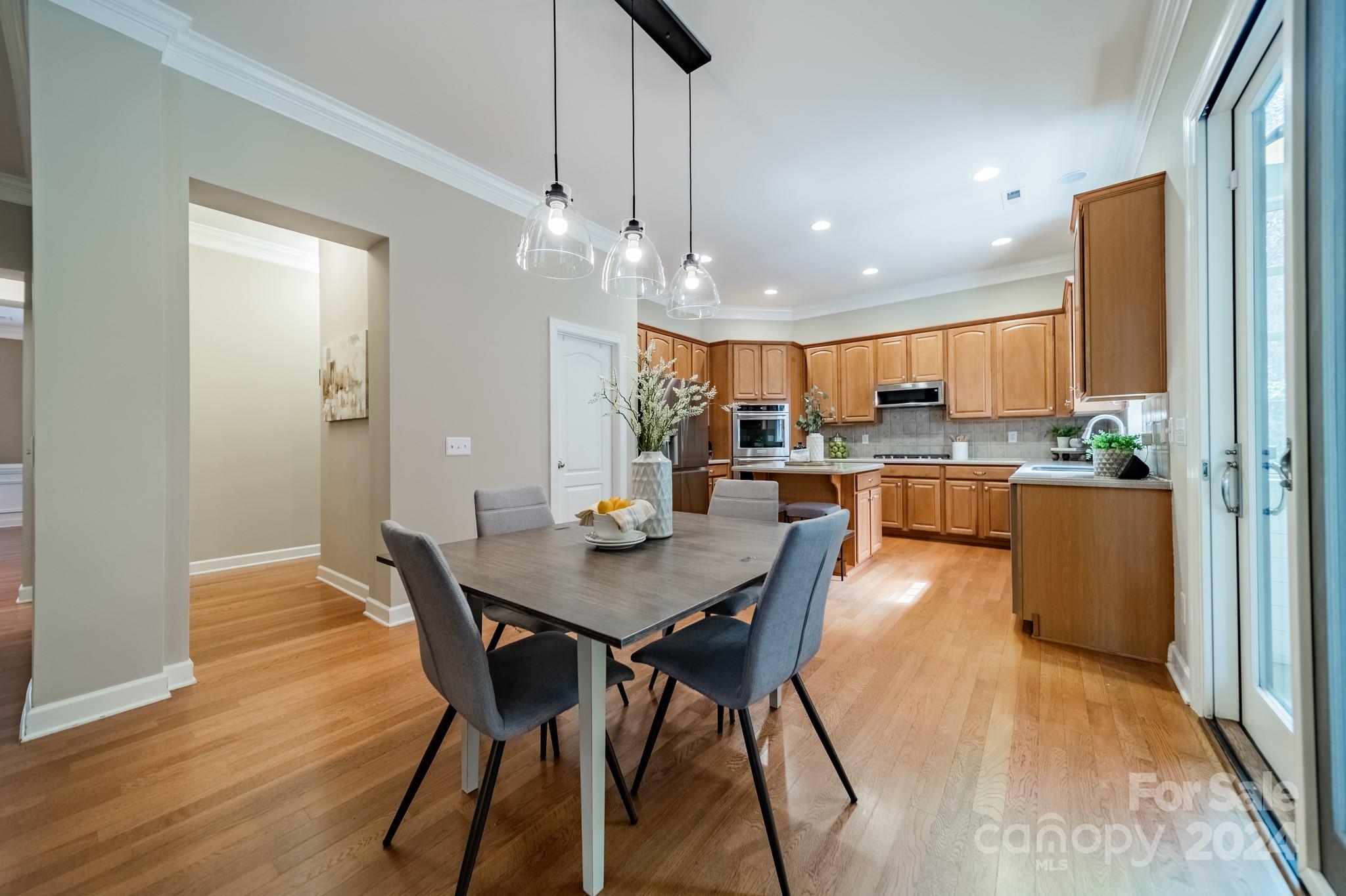 424 Ranelagh Drive