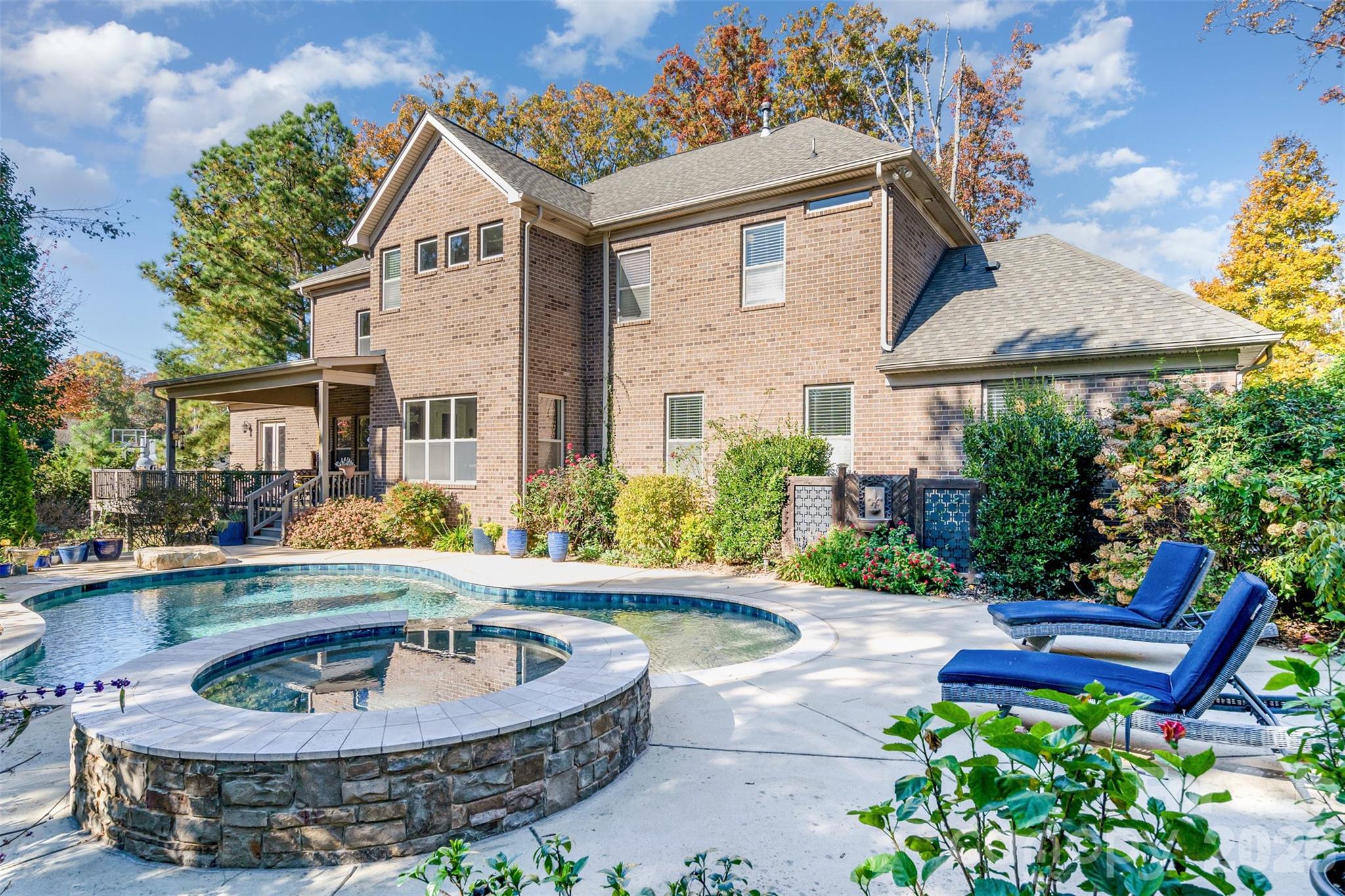 208 Pumpkin Seed Court