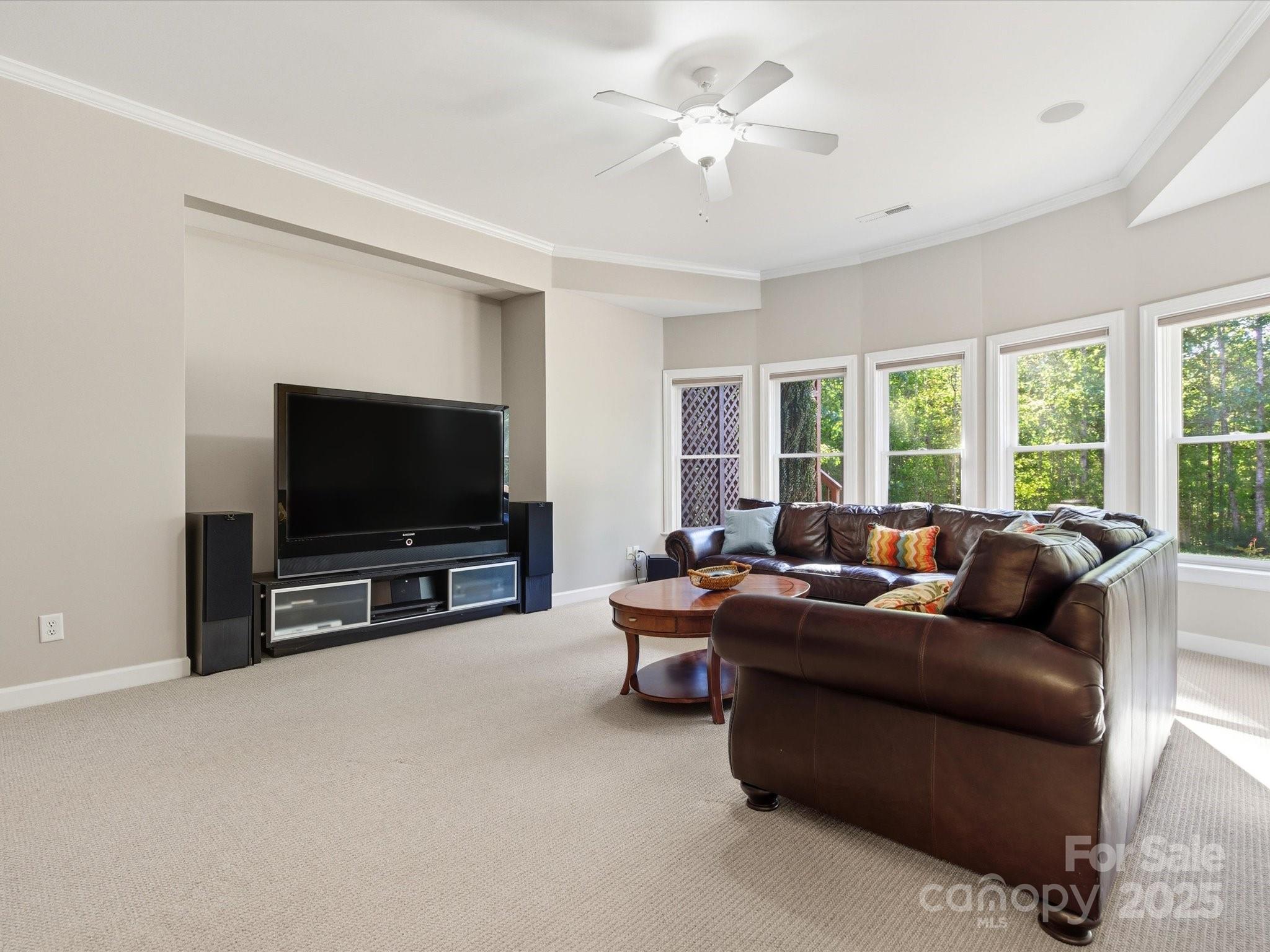 1007 Westbury Drive