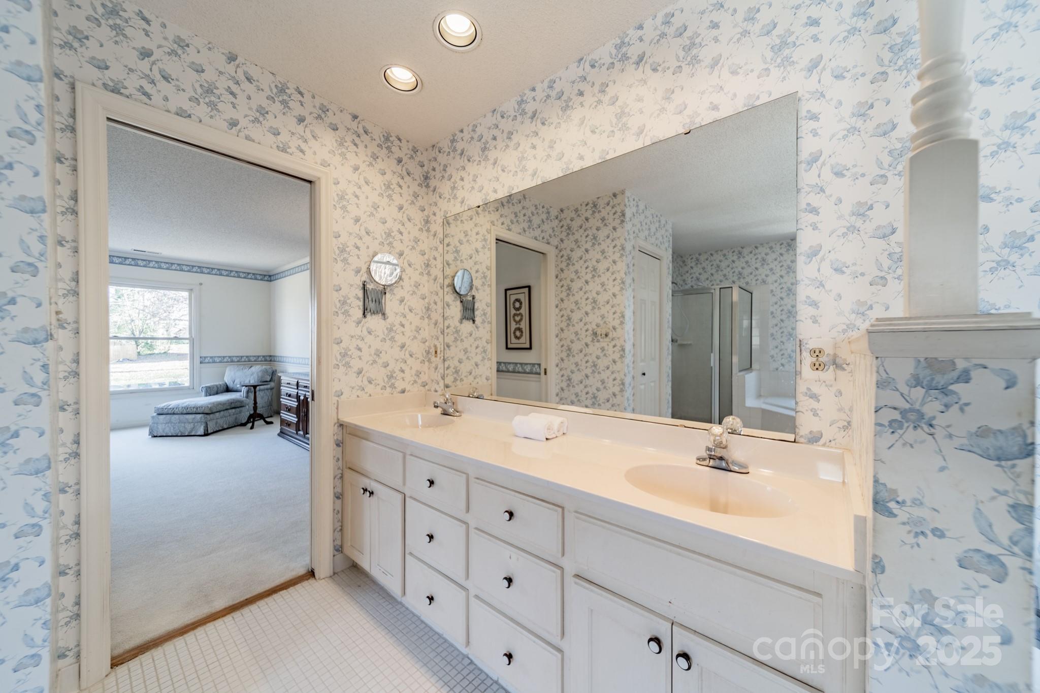 2260 Wynbourne Drive