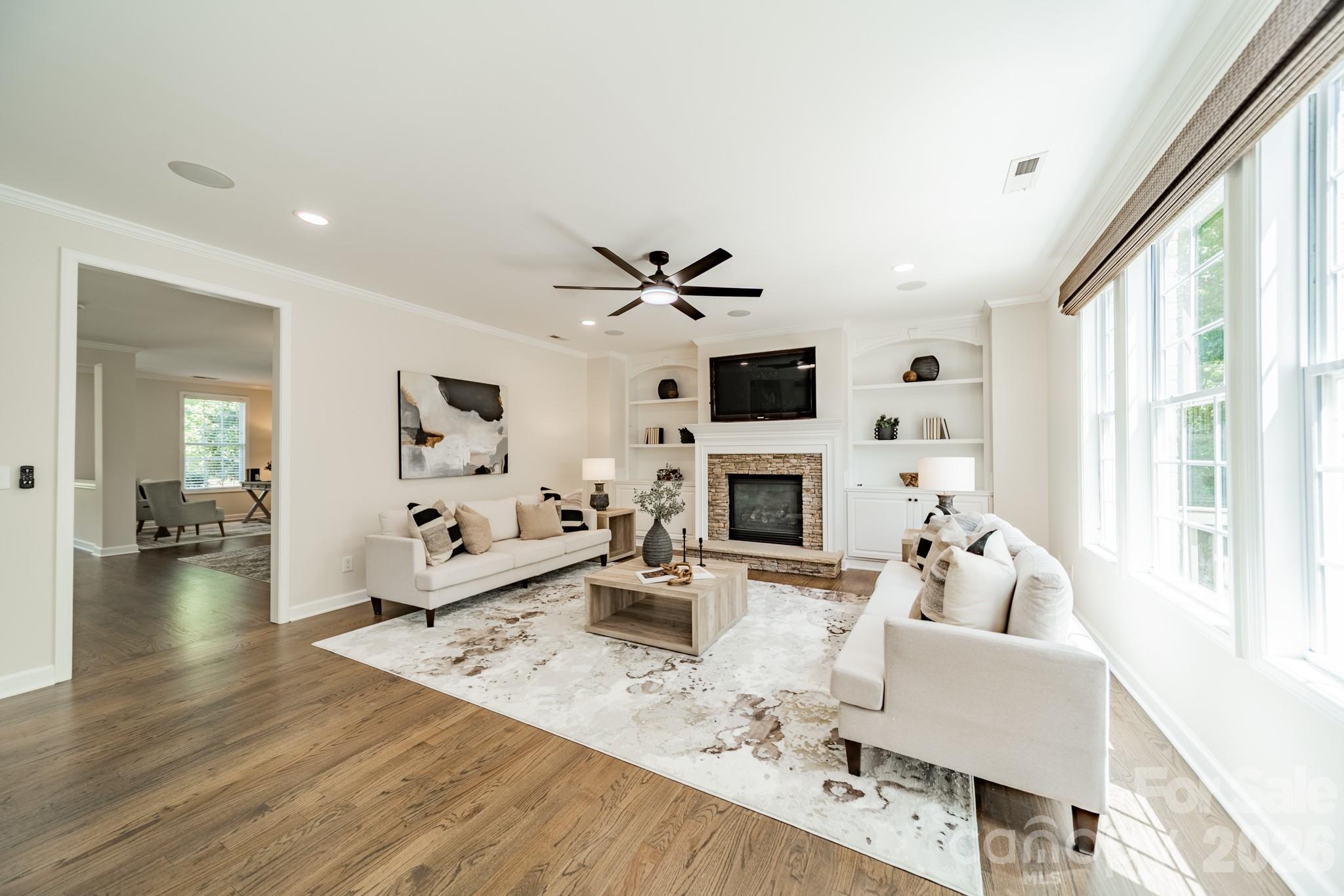 2301 Worthington Drive