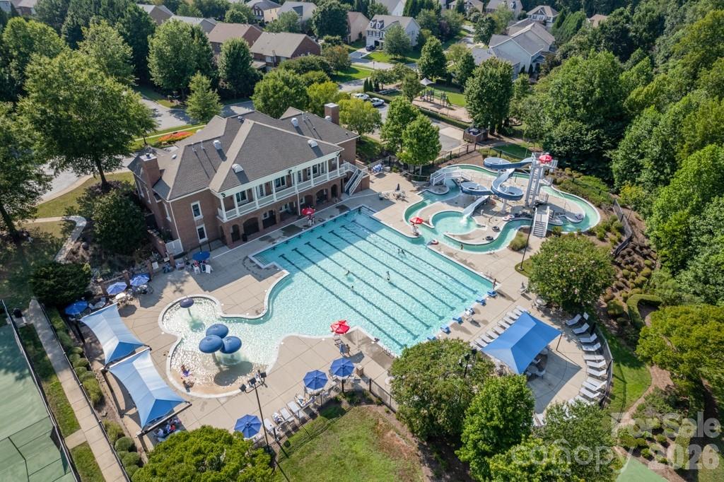 2301 Worthington Drive