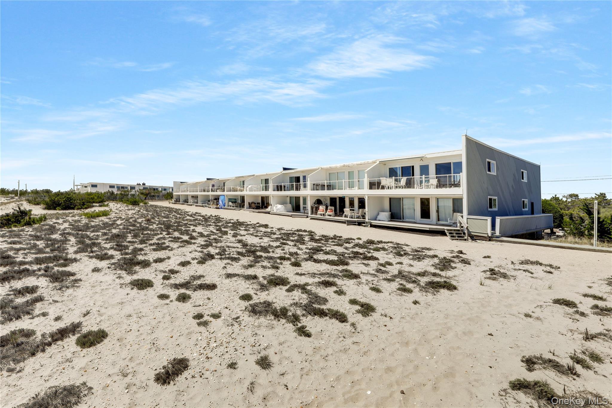 279 Dune Road Unit: 2