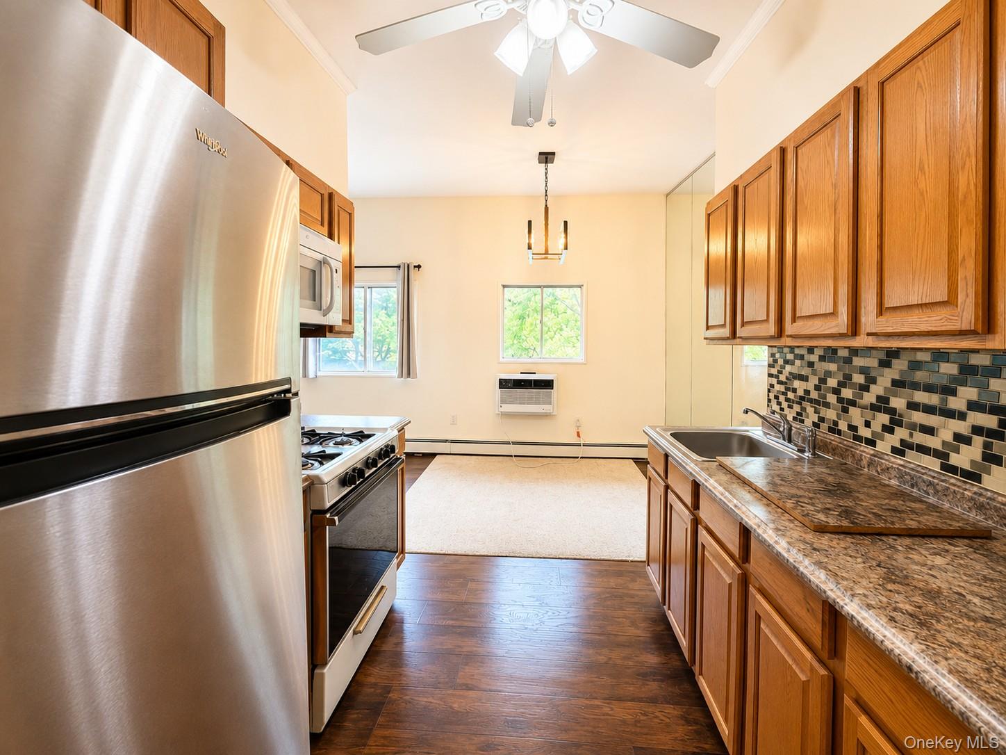 265 N Newbridge Road Unit: 2C